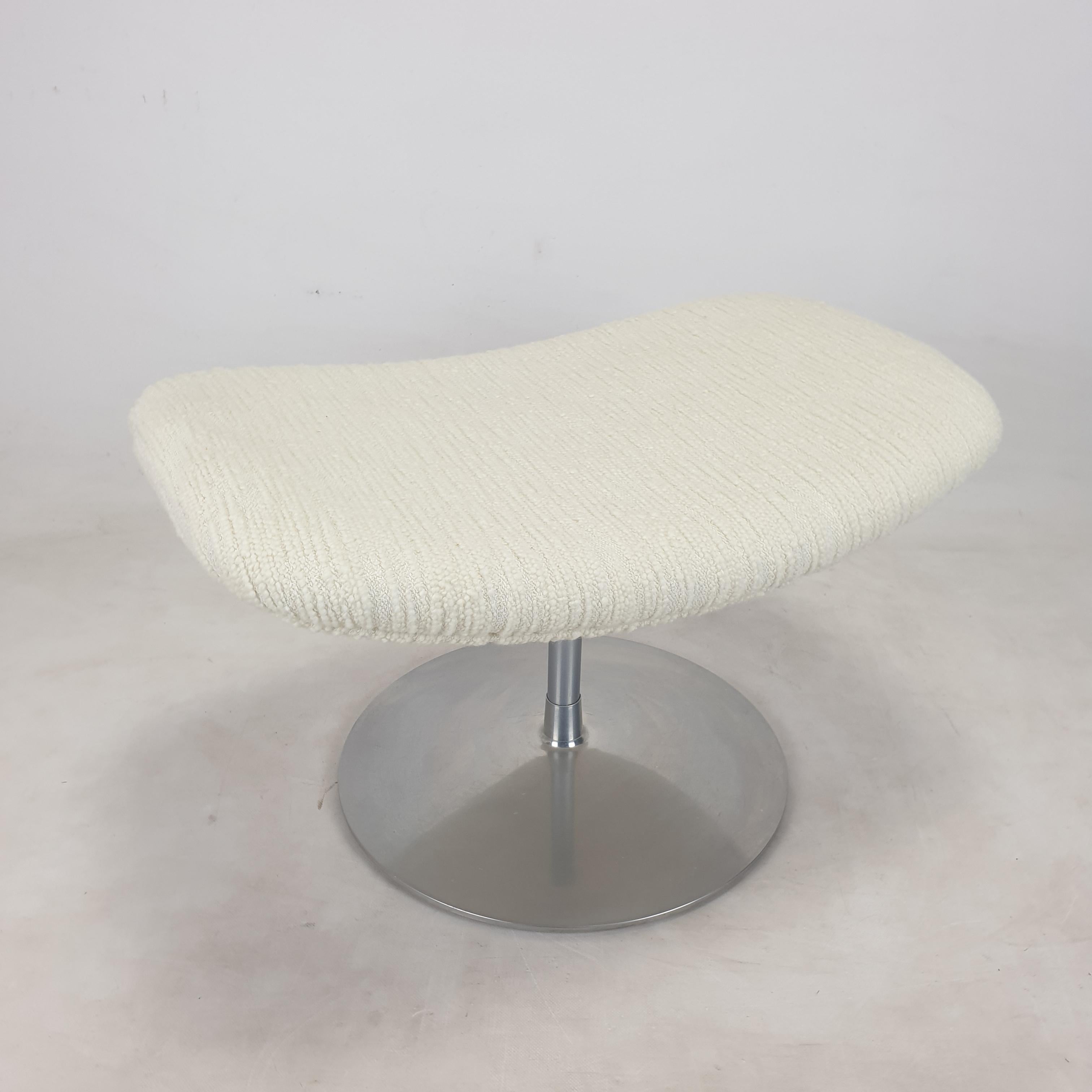 Big Tulip Chair and Ottoman by Pierre Paulin for Artifort, 1980s For Sale 10