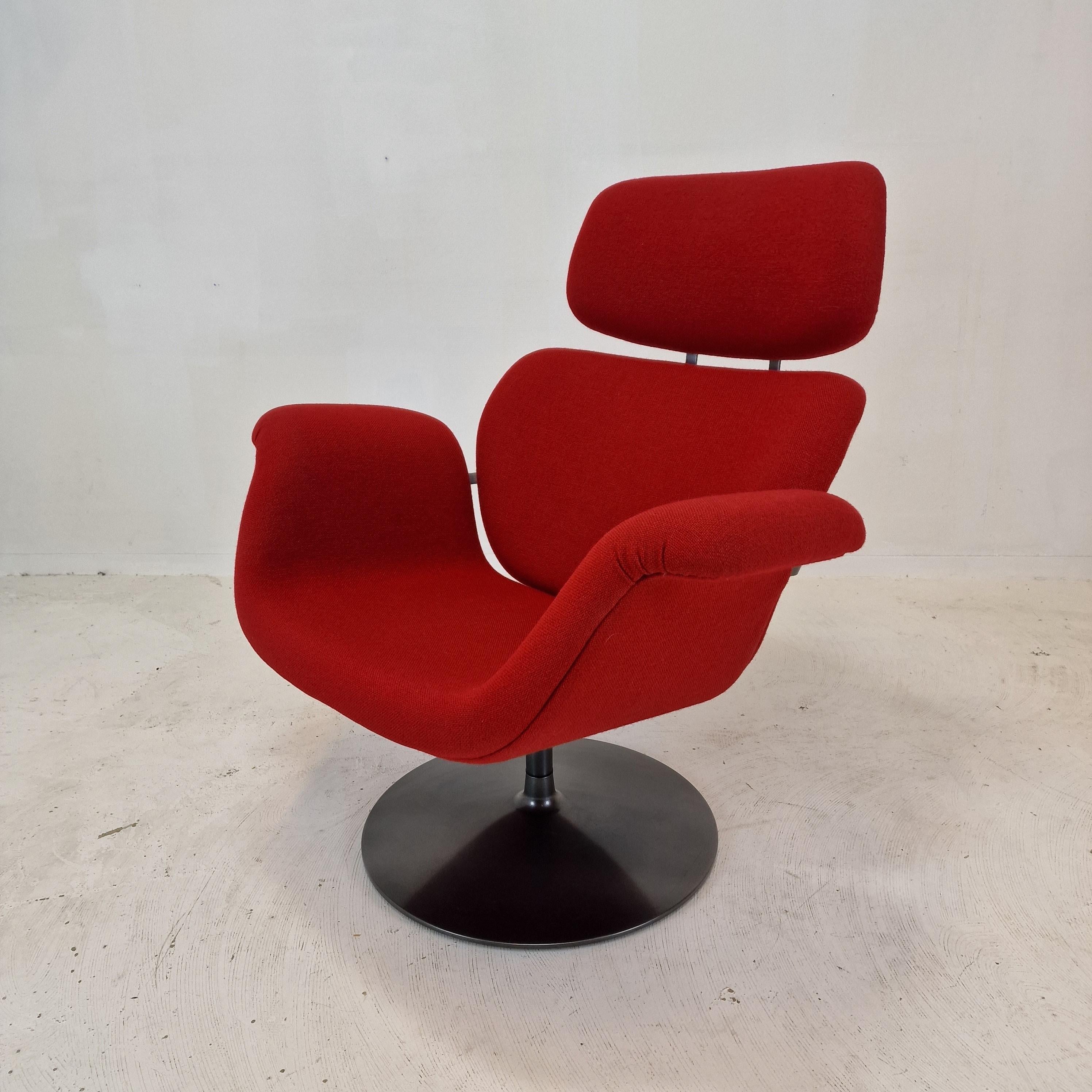Mid-Century Modern Big Tulip Chair and Ottoman by Pierre Paulin for Artifort, 1980s