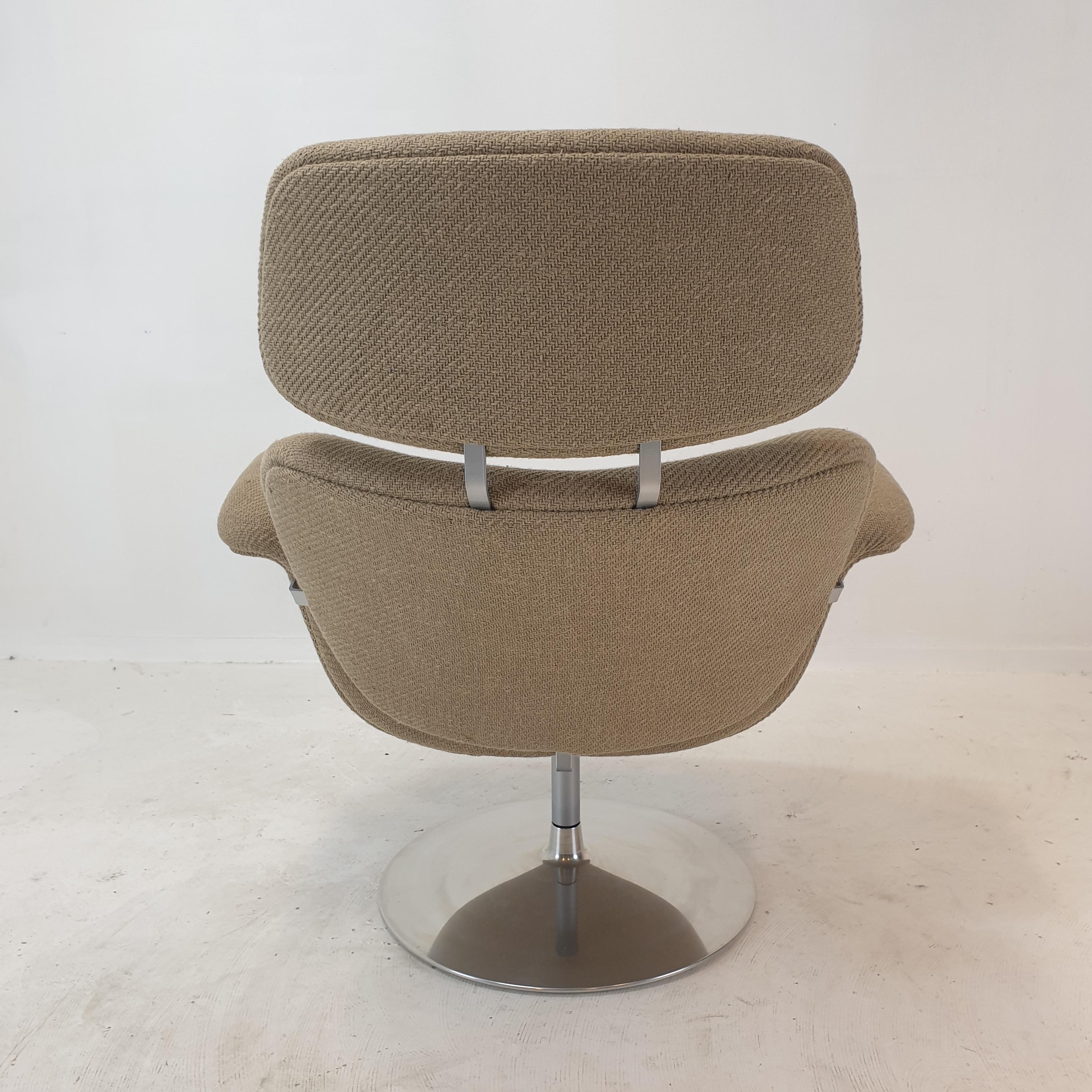 Big Tulip Chair and Ottoman by Pierre Paulin for Artifort, 1980s For Sale 1