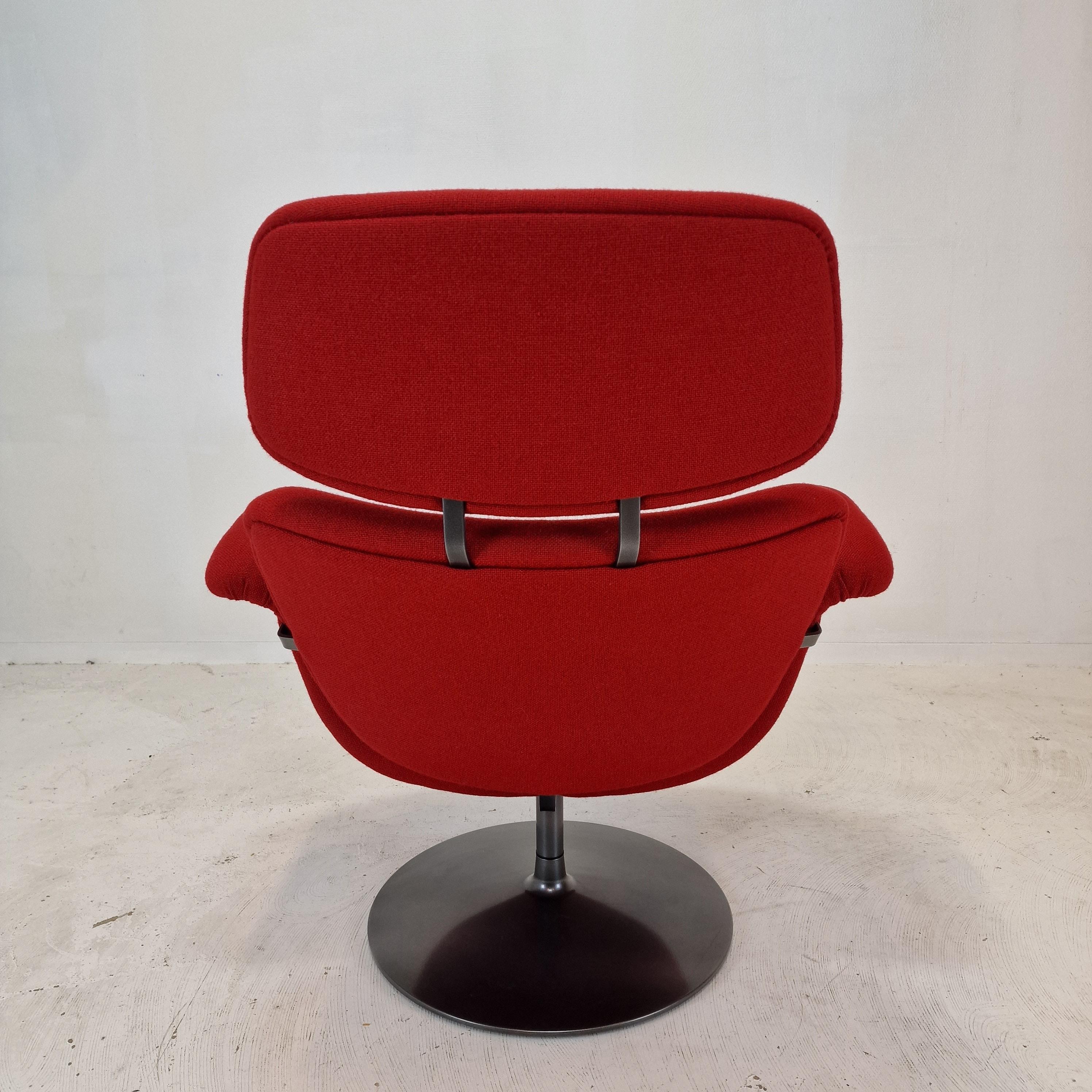 Big Tulip Chair and Ottoman by Pierre Paulin for Artifort, 1980s 1