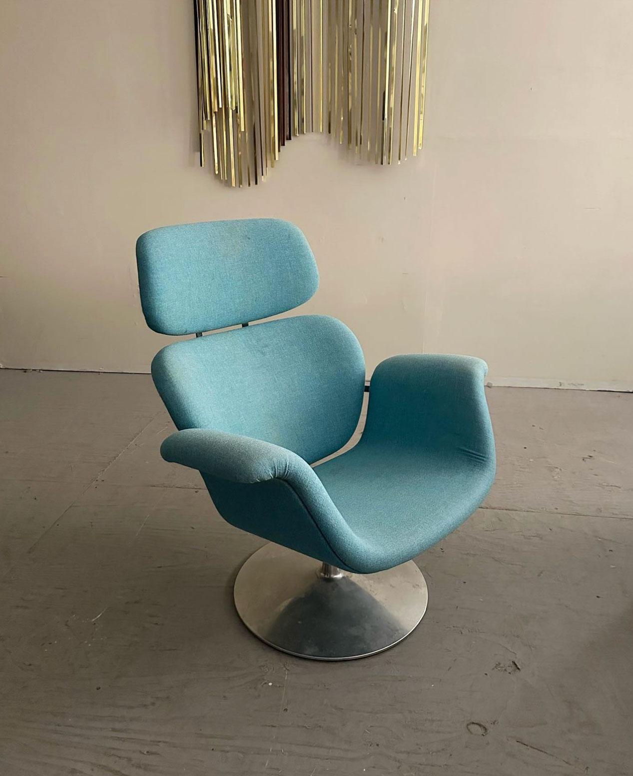 Mid-Century Modern “Big Tulip��” Lounge Chair Designed by Pierre Paulin for Artifort