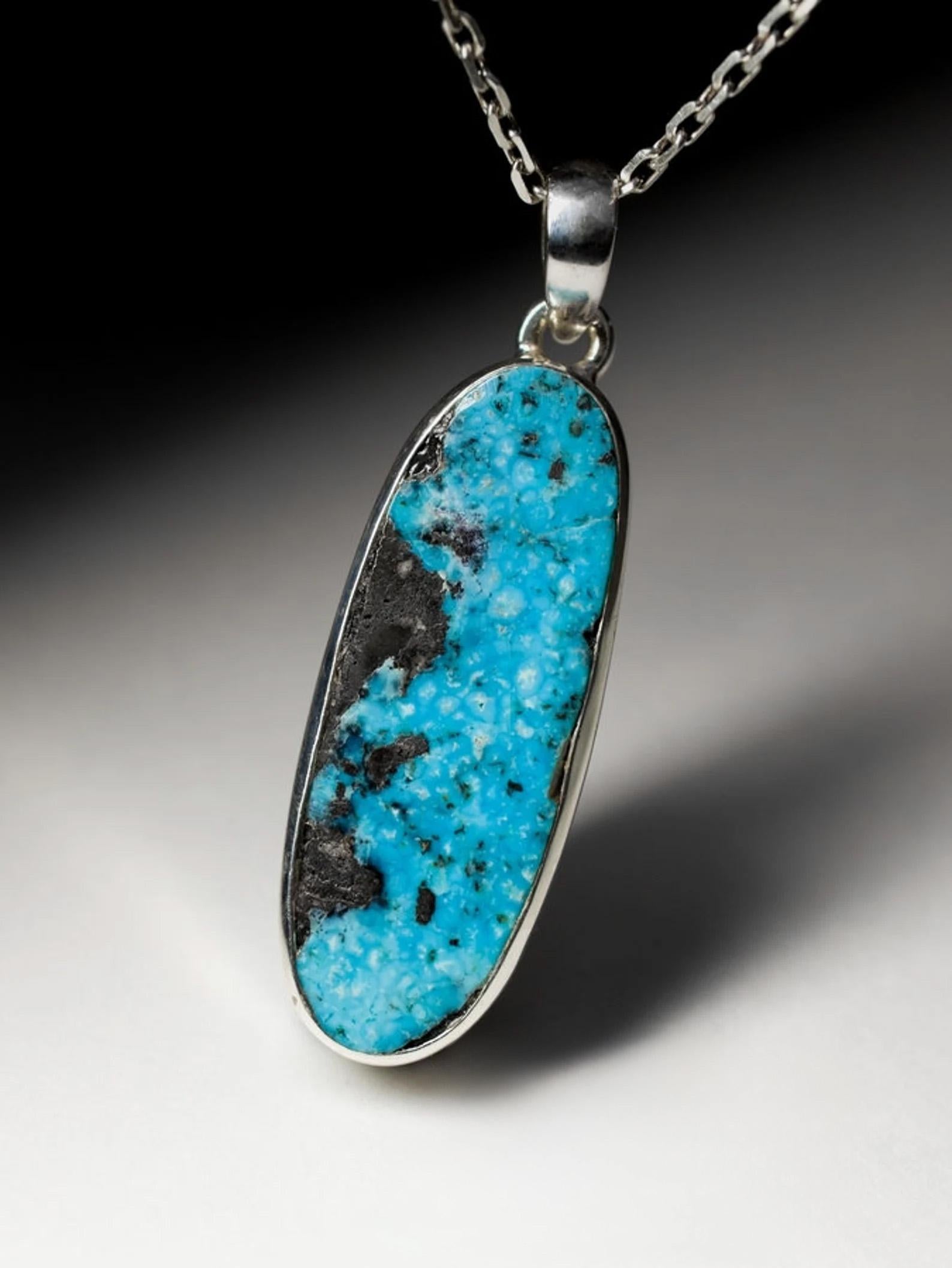 Grande ciondolo d'argento turchese ovale di colore blu brillante Gemma azzurra grezza in vendita 1