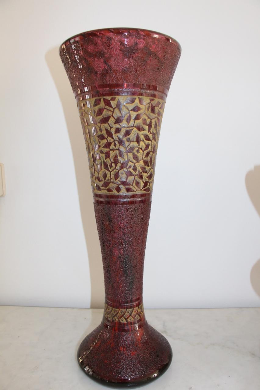 Mid-20th Century Big Vase Engraved Art Deco Daum Nancy Dedication