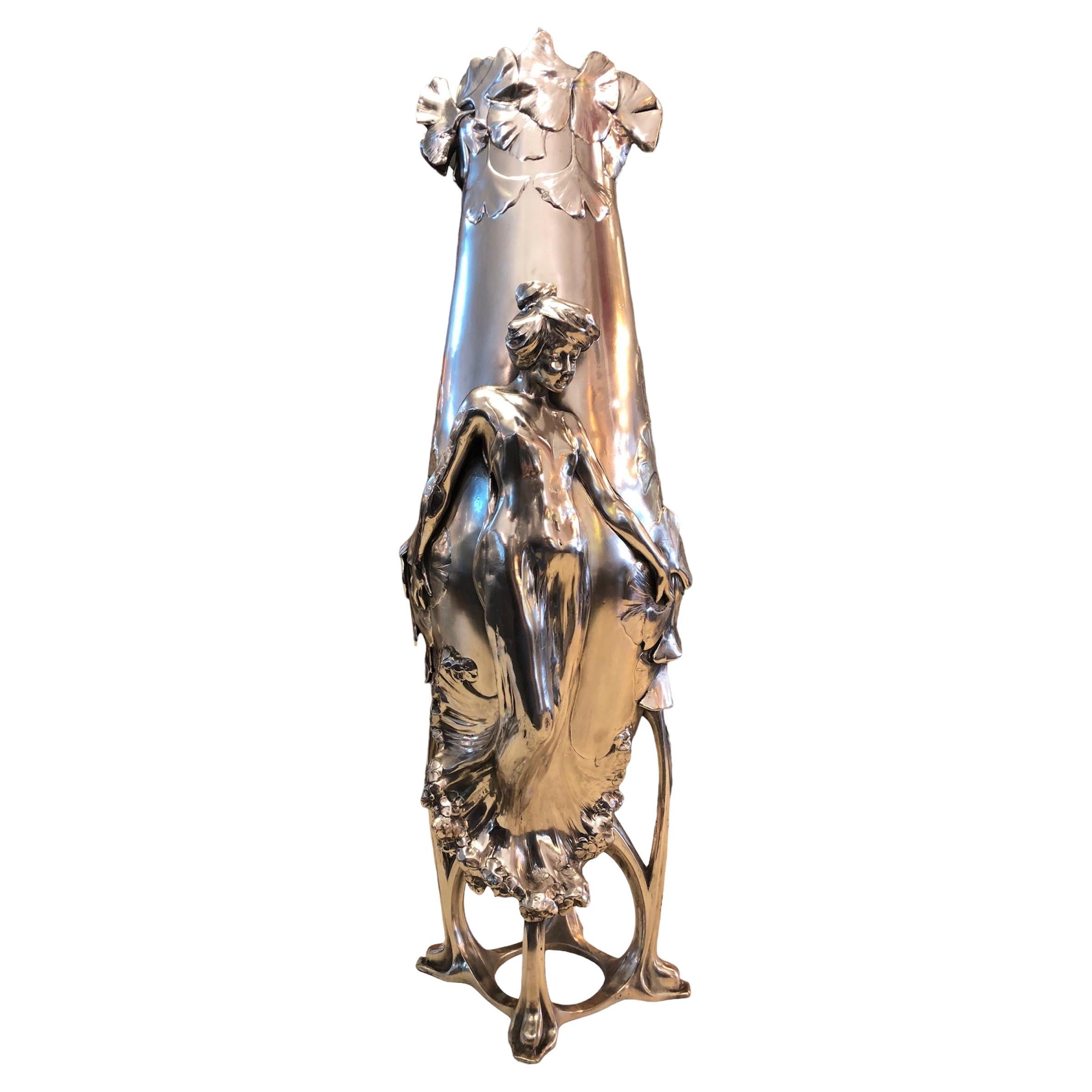 Big Vase , German, 1900 in Silver, Art Nouveau For Sale