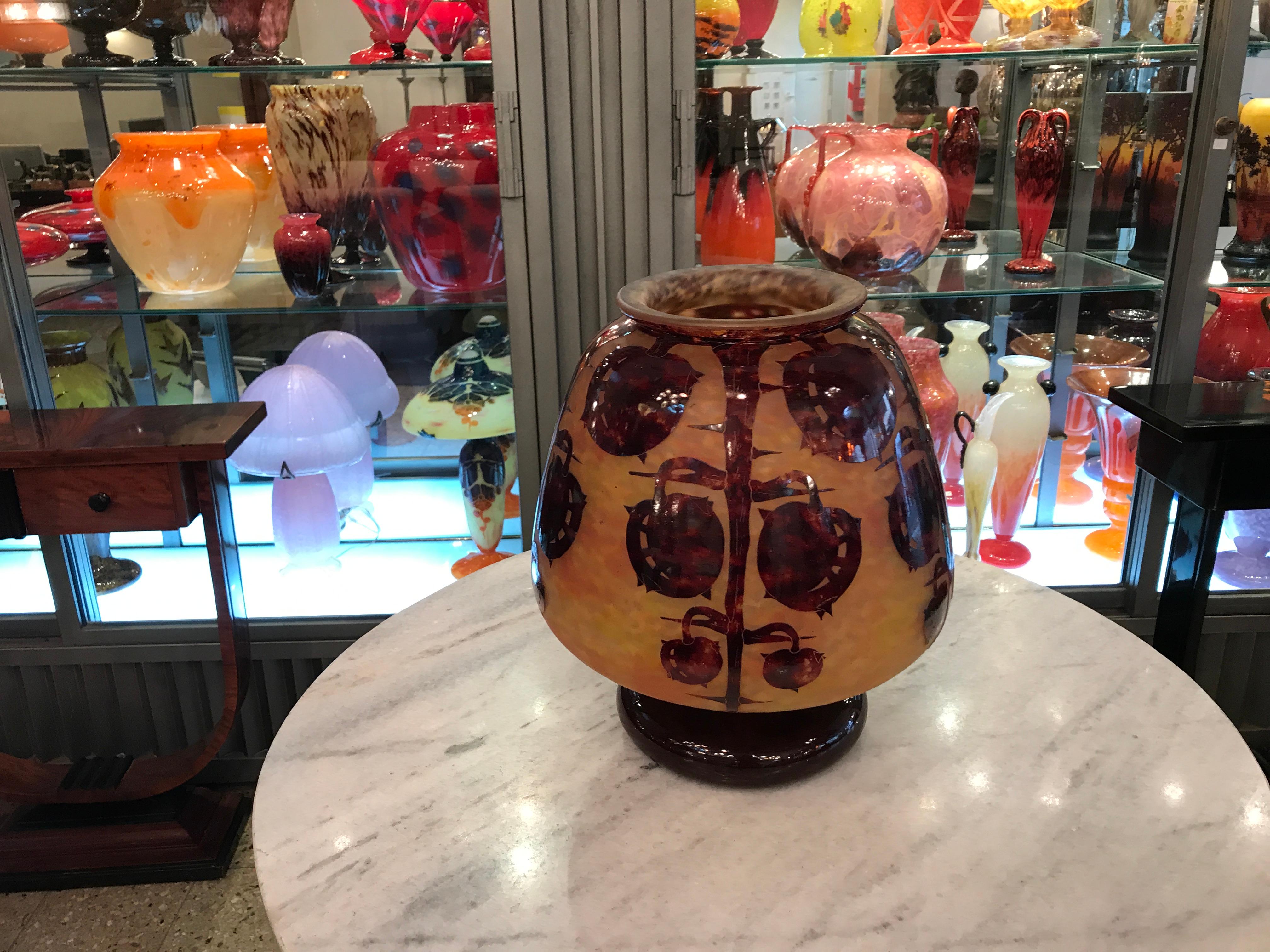  Big Vase Sign: Le Verre Francais ( Decoration Marrons ) Style: Art Nouveau In Good Condition For Sale In Ciudad Autónoma Buenos Aires, C