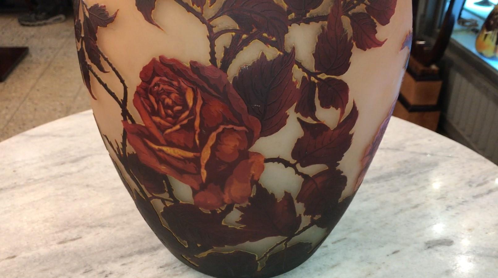 Big Vase, Sign: Muller Freres Luneville, (Roses Flowers) Jugendstil, Art Nouveau For Sale 8