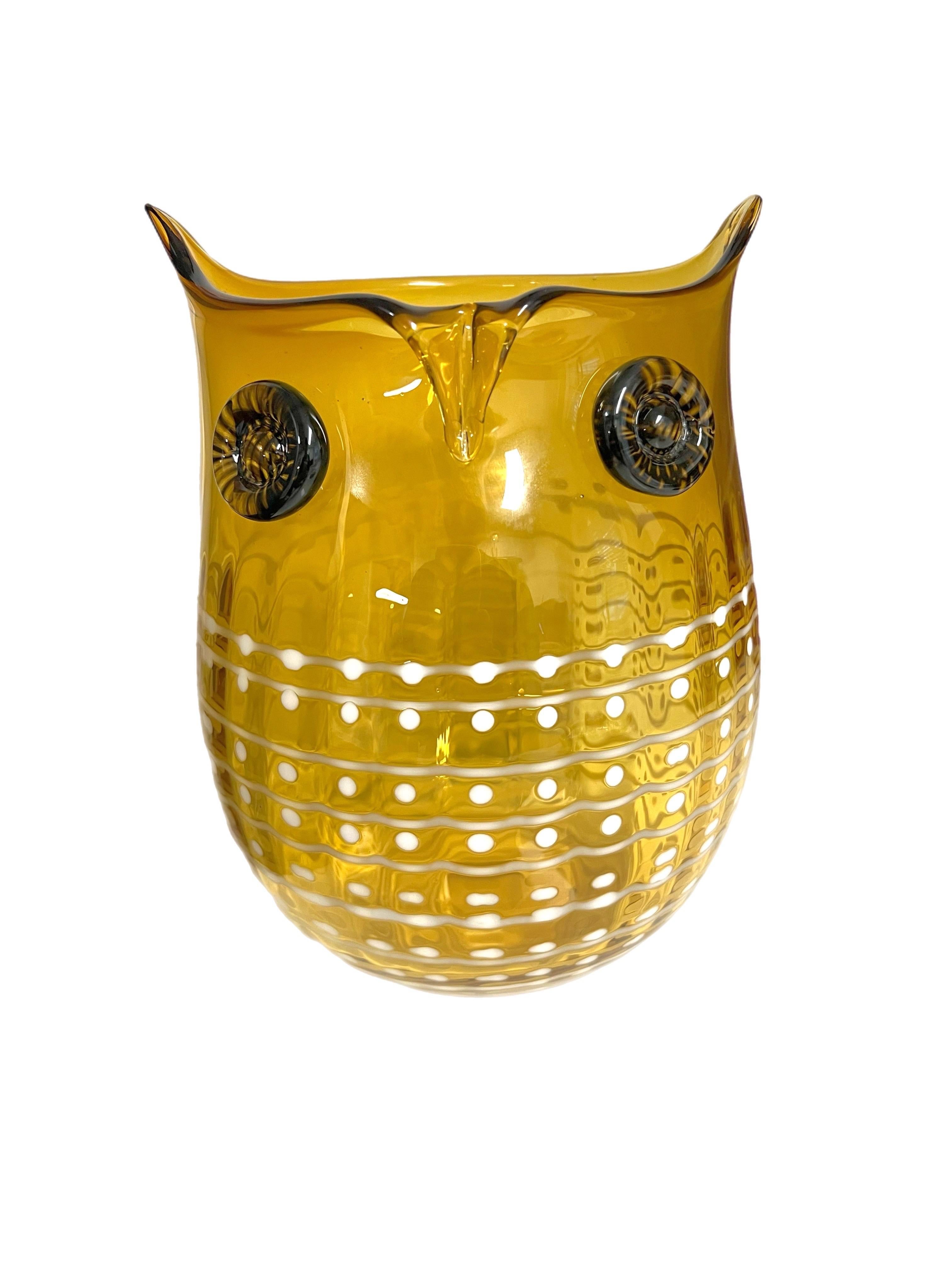 Mid-Century Modern Big Vintage 1970s Blenko Art Glass Modernist Owl Design Vase For Sale