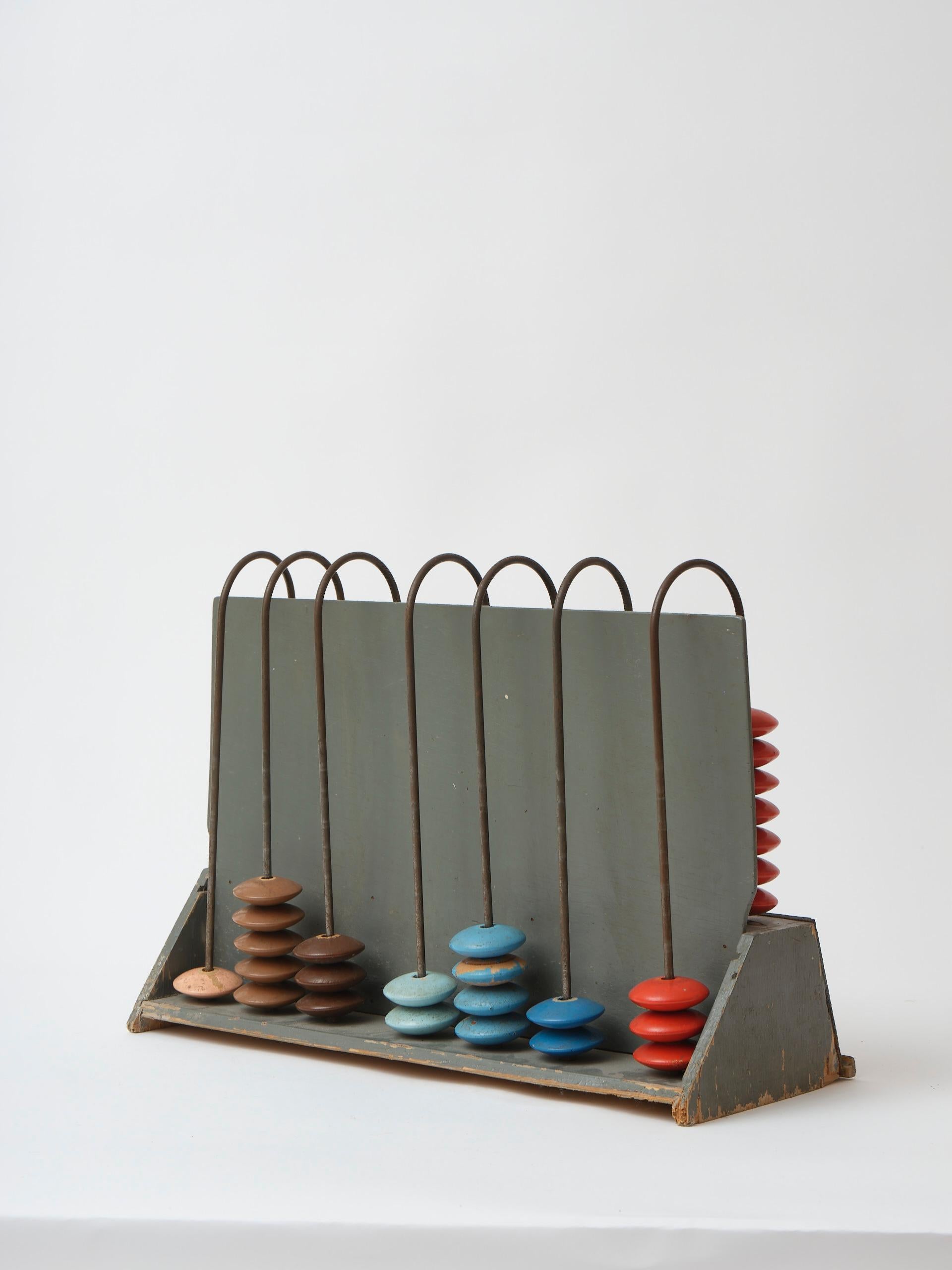 Big vintage handmade Czech abacus in amazing colors and great patina In Good Condition For Sale In Frederiksberg C, DK