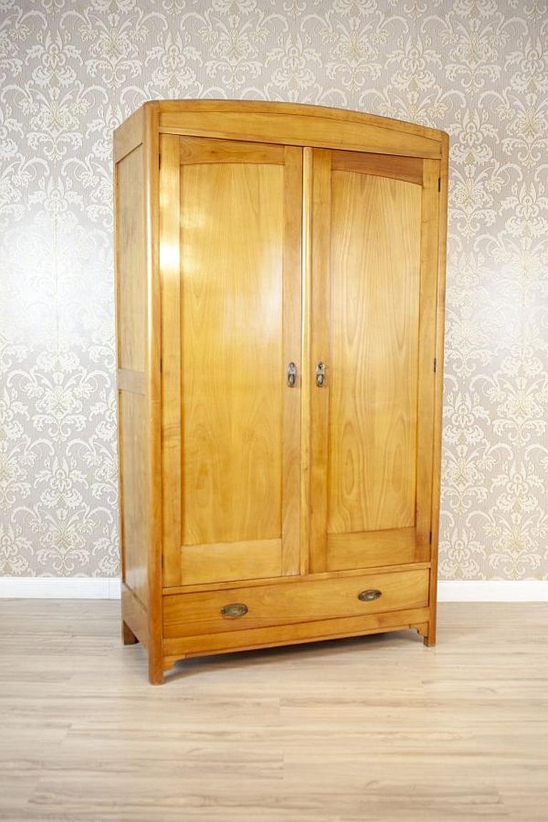 Big Wardrobe from the Interwar Period Veneered with Ash In Good Condition In Opole, PL