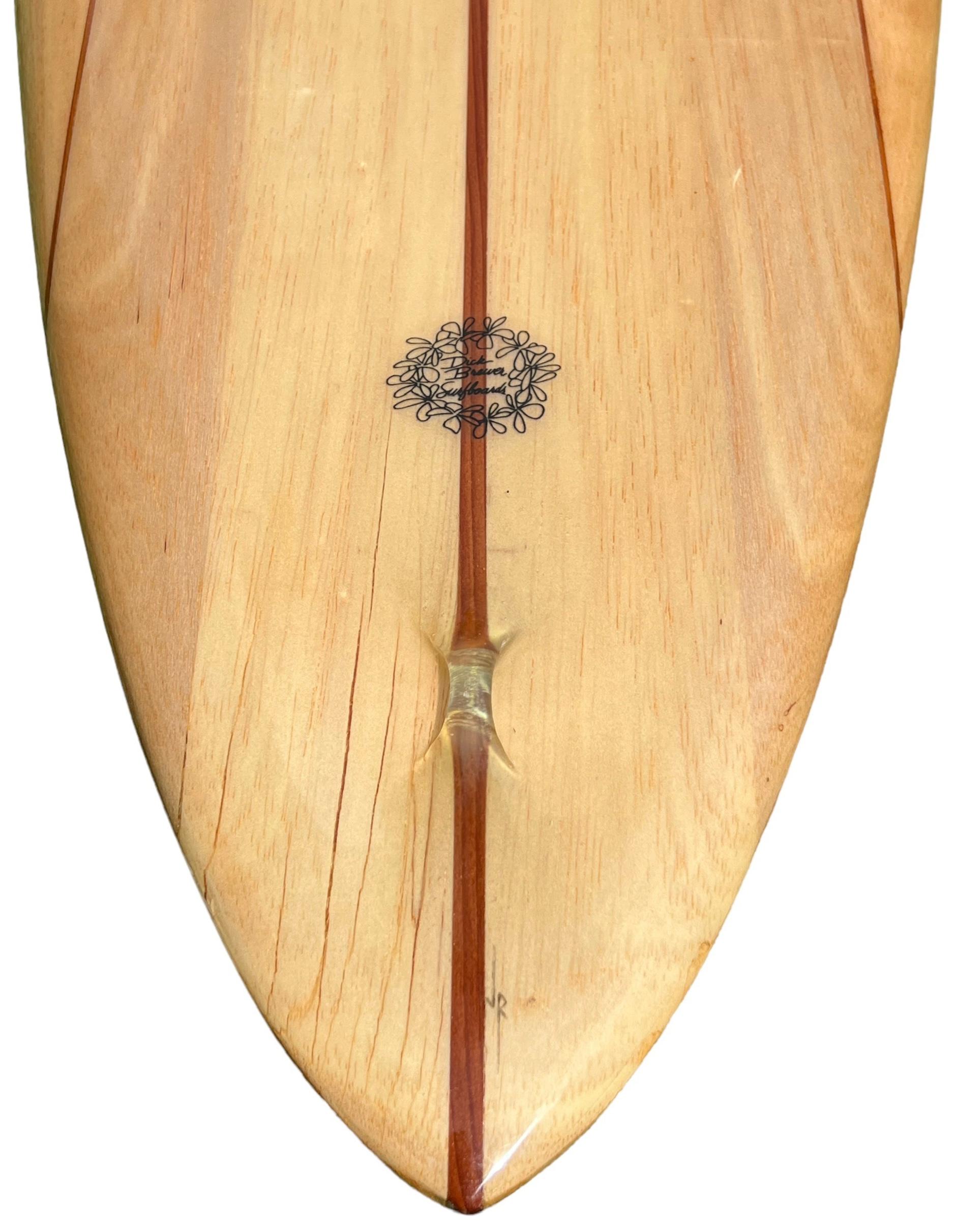 Planche de surf à queue d'aronde en bois de balsawood façonnée par Dick Brewer en vente 3