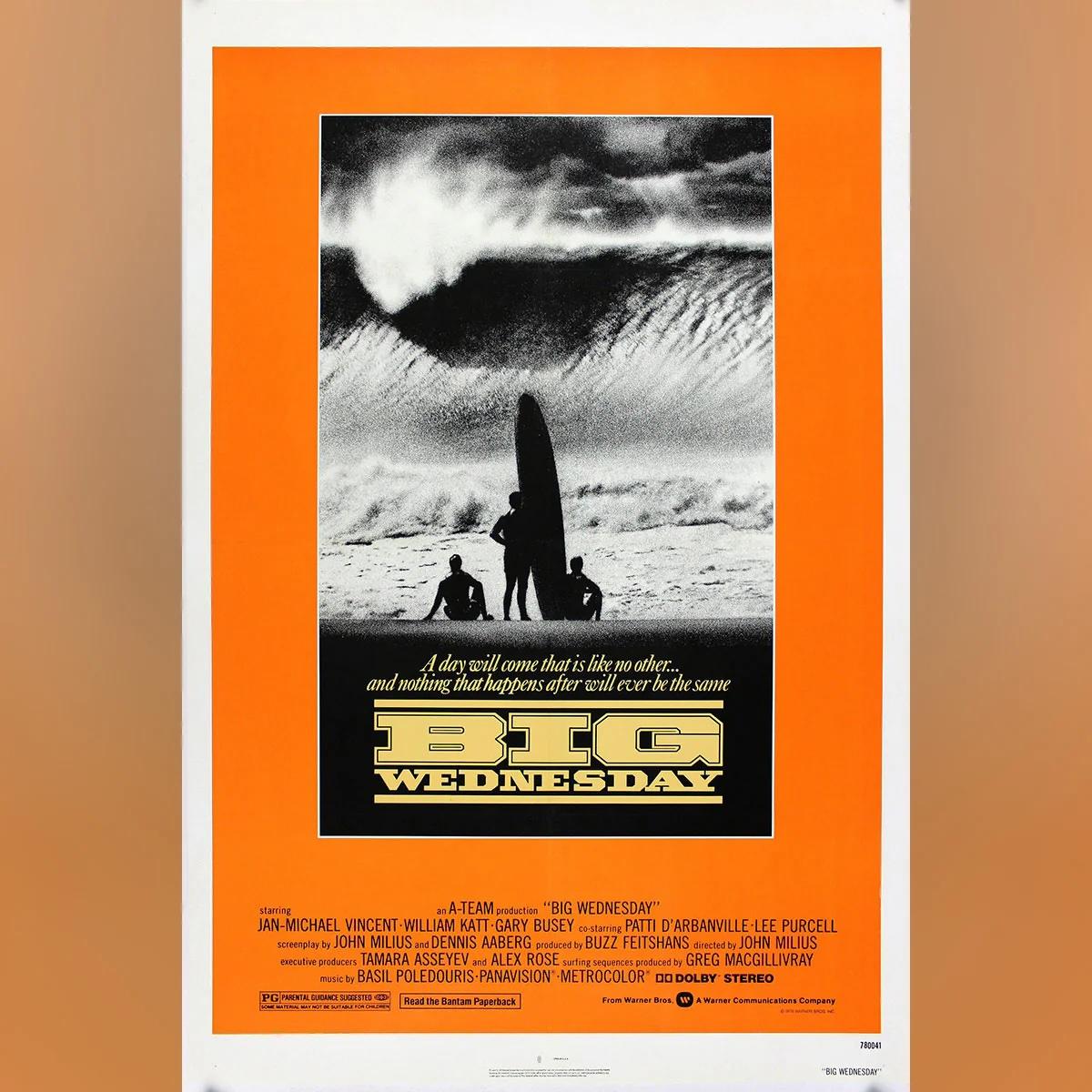 Gran miércoles (1978)
Original Una Hoja (27 X 41 Pulgadas)

Seminal película de surf que traza las vidas de tres surfistas con los años 60, 70 y la guerra de Vietnam como telón de fondo. Pertenece a la primera edición estadounidense de 1978, con