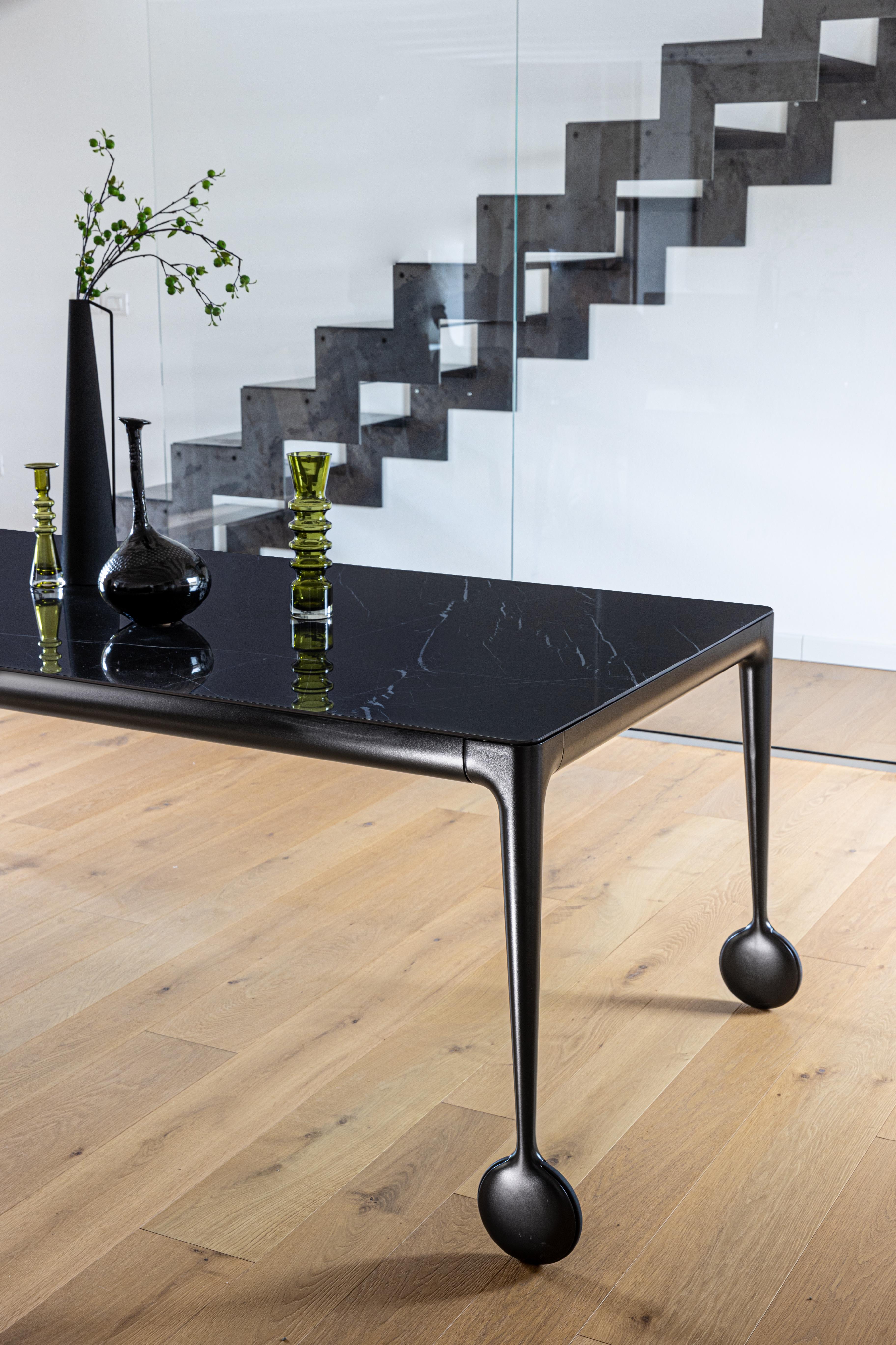 Table Big Will de Philippe Starck pour MAGIS en vente 3