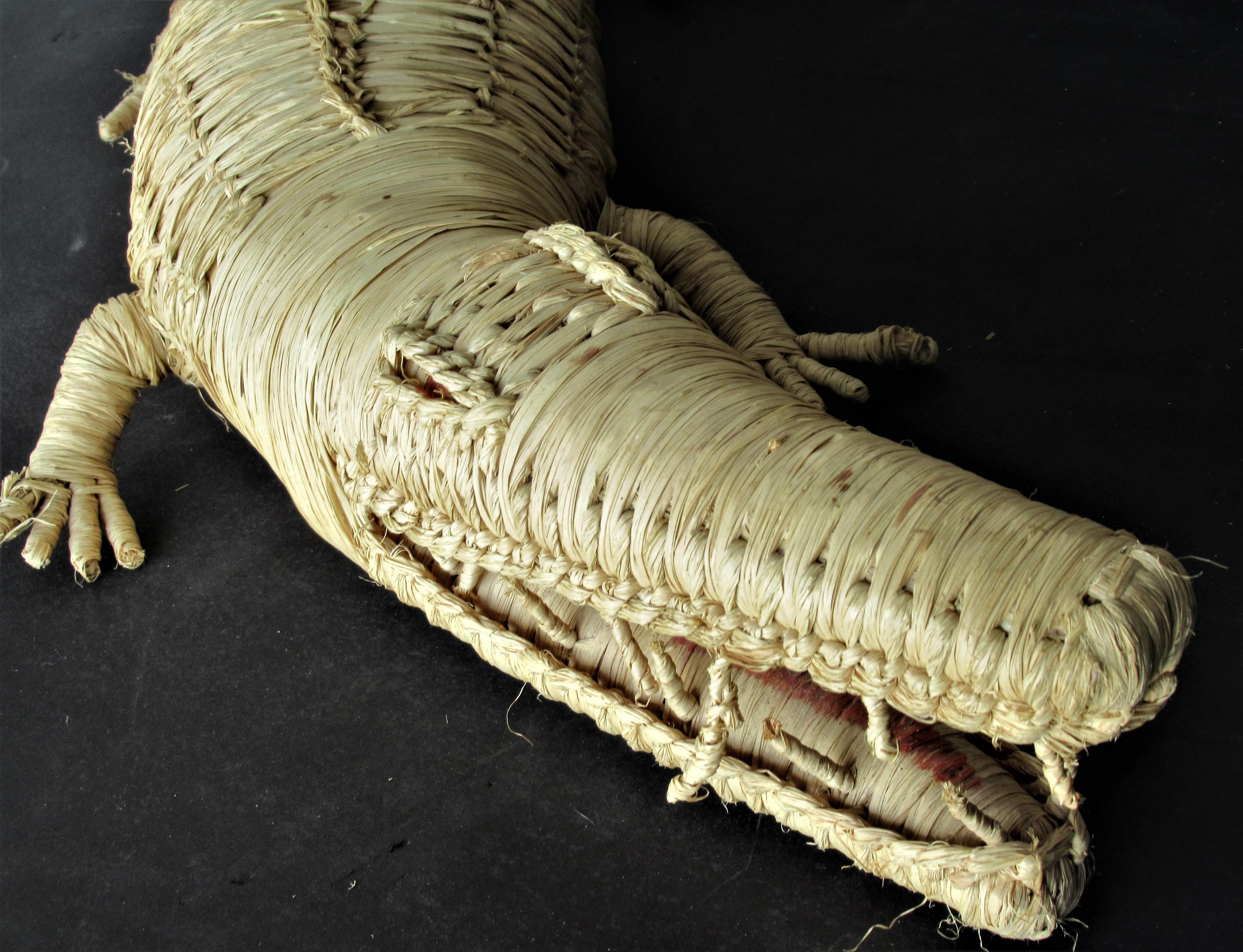 Big Woven Wicker Alligator 4