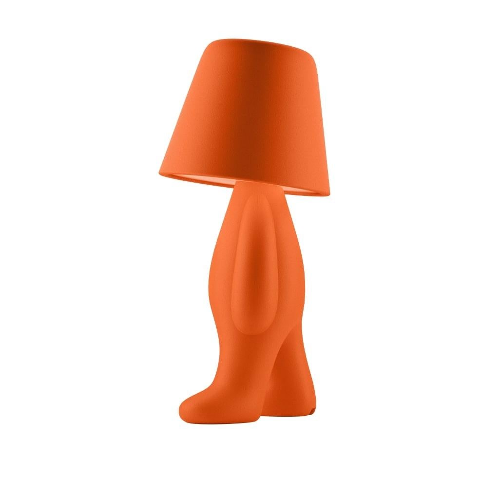 Introduces the latest addition to the Golden and Sweet brothers family: the Bigger Brother. This new member expands the family maintaining the same endearing posture of the renowned Tom lamp.  Crafted to illuminate your space, the Bigger Brother is 