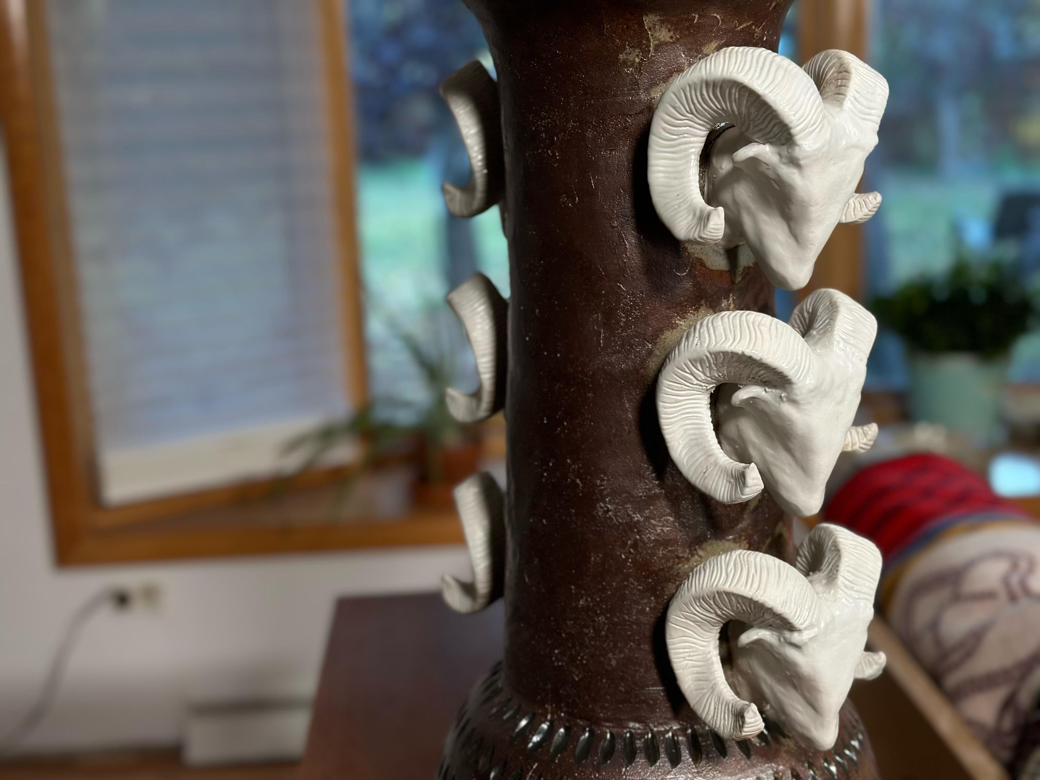 BigHorn Sheep Big Vase Ceramic (Yellowstone) Grès, Porcelaine en vente 5