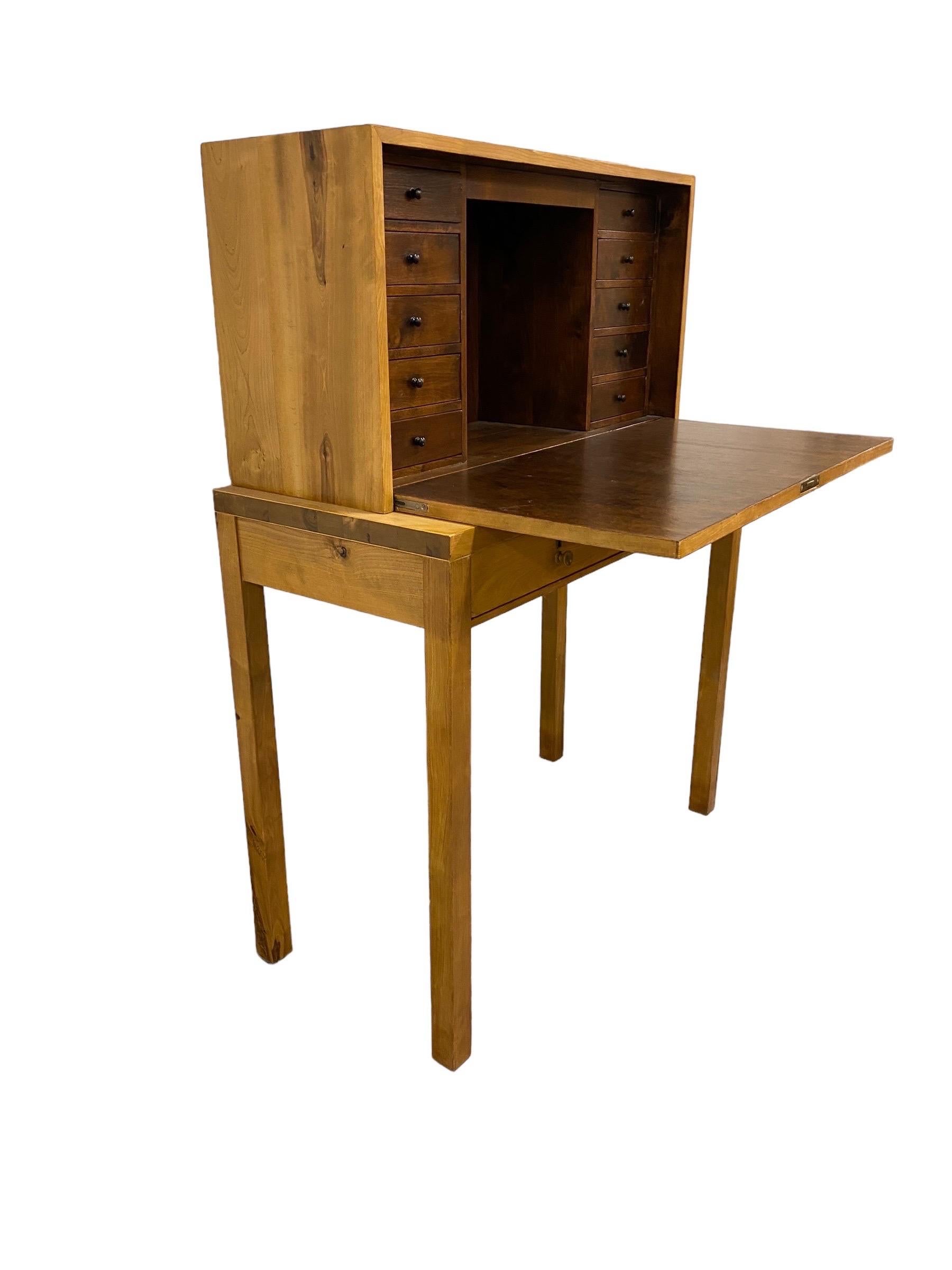 Bijou Functionalist Finnish Design Folding Secretaire, Flame Birch, 1940s In Good Condition For Sale In Helsinki, FI