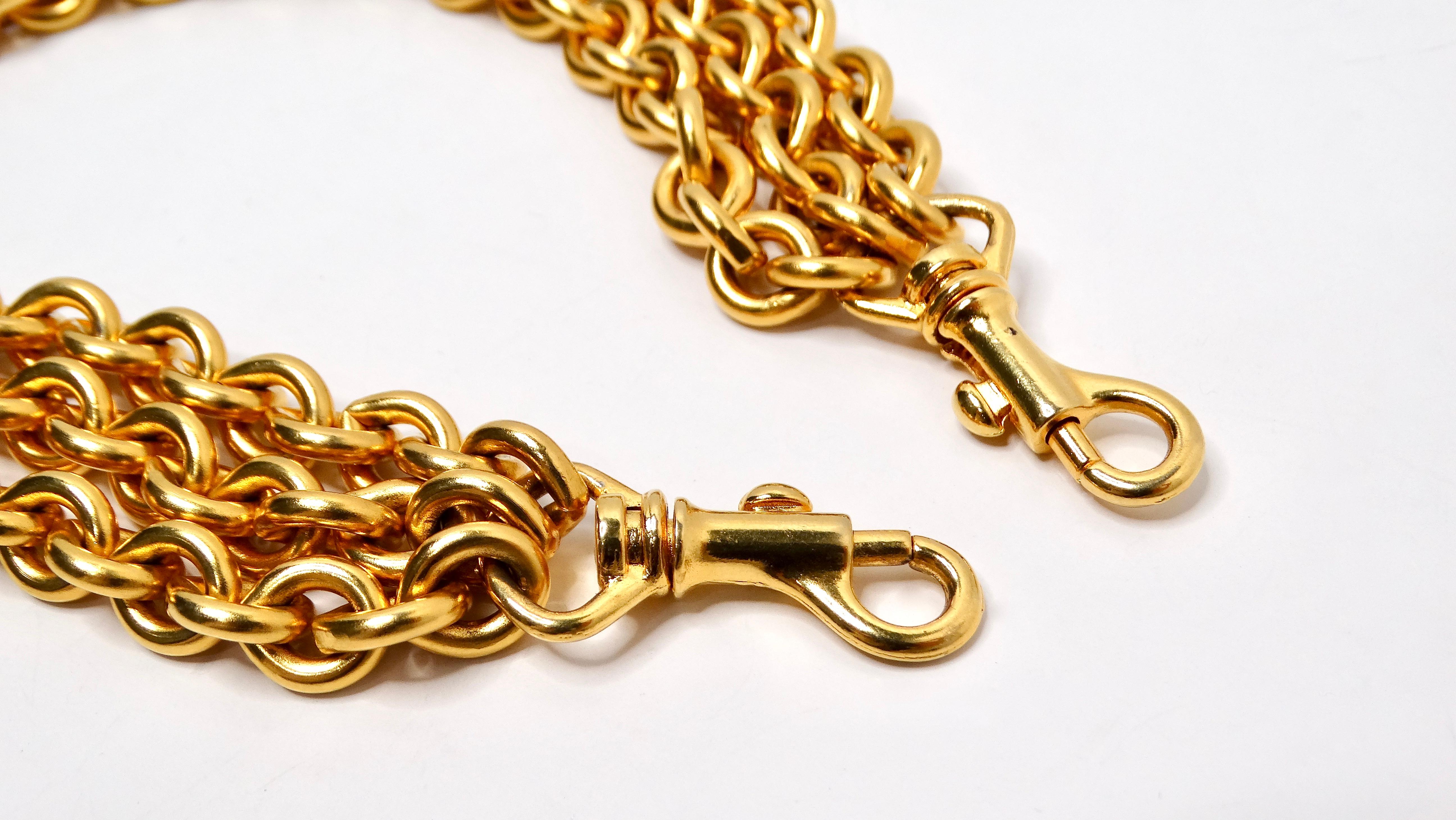 Bijou Multi-Chain Gold-Tone Link Belt Charm In Good Condition For Sale In Scottsdale, AZ