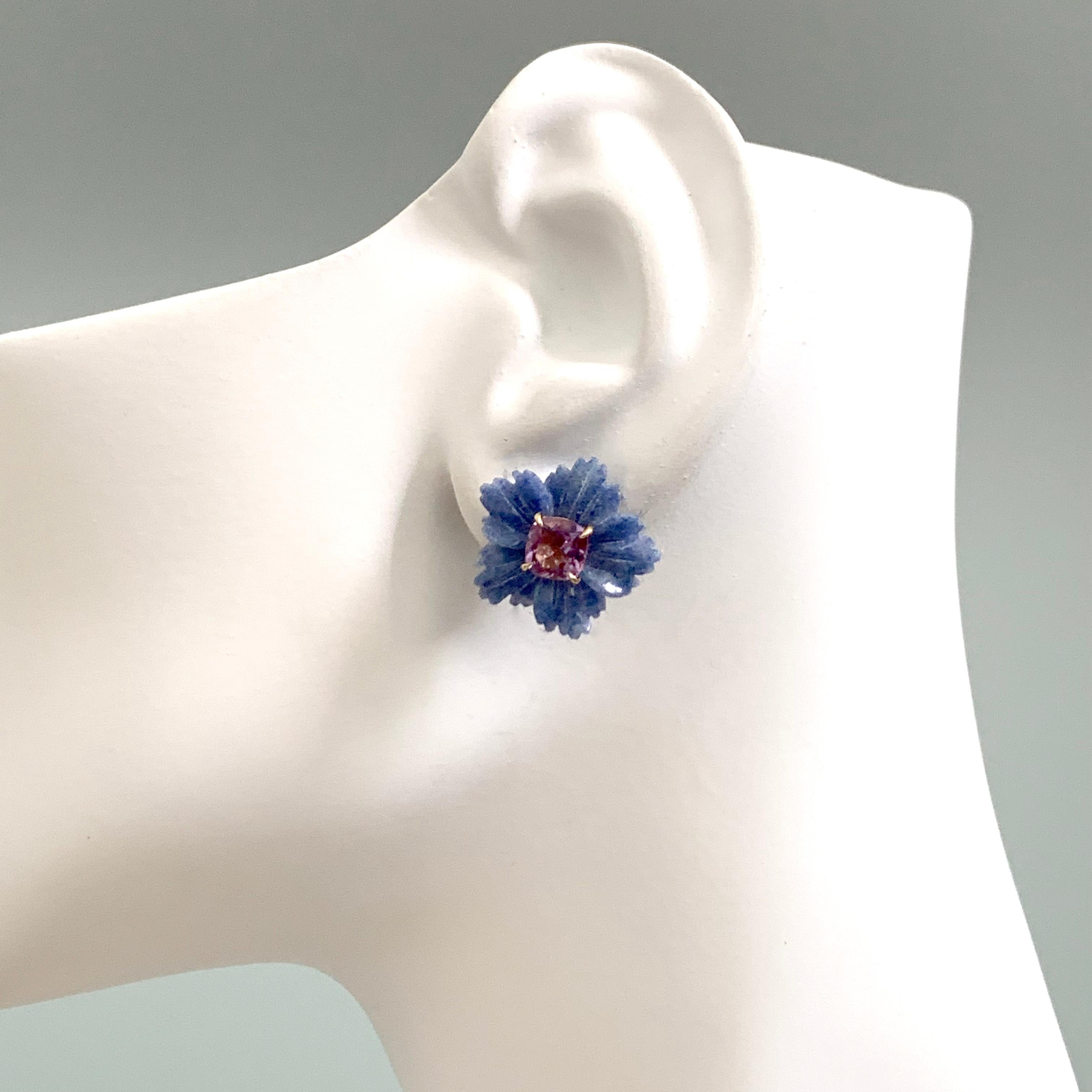 Mixed Cut Bijoux Num 19mm Carved Dumortierite Flower with Cushion-cut Amethyst Earrings