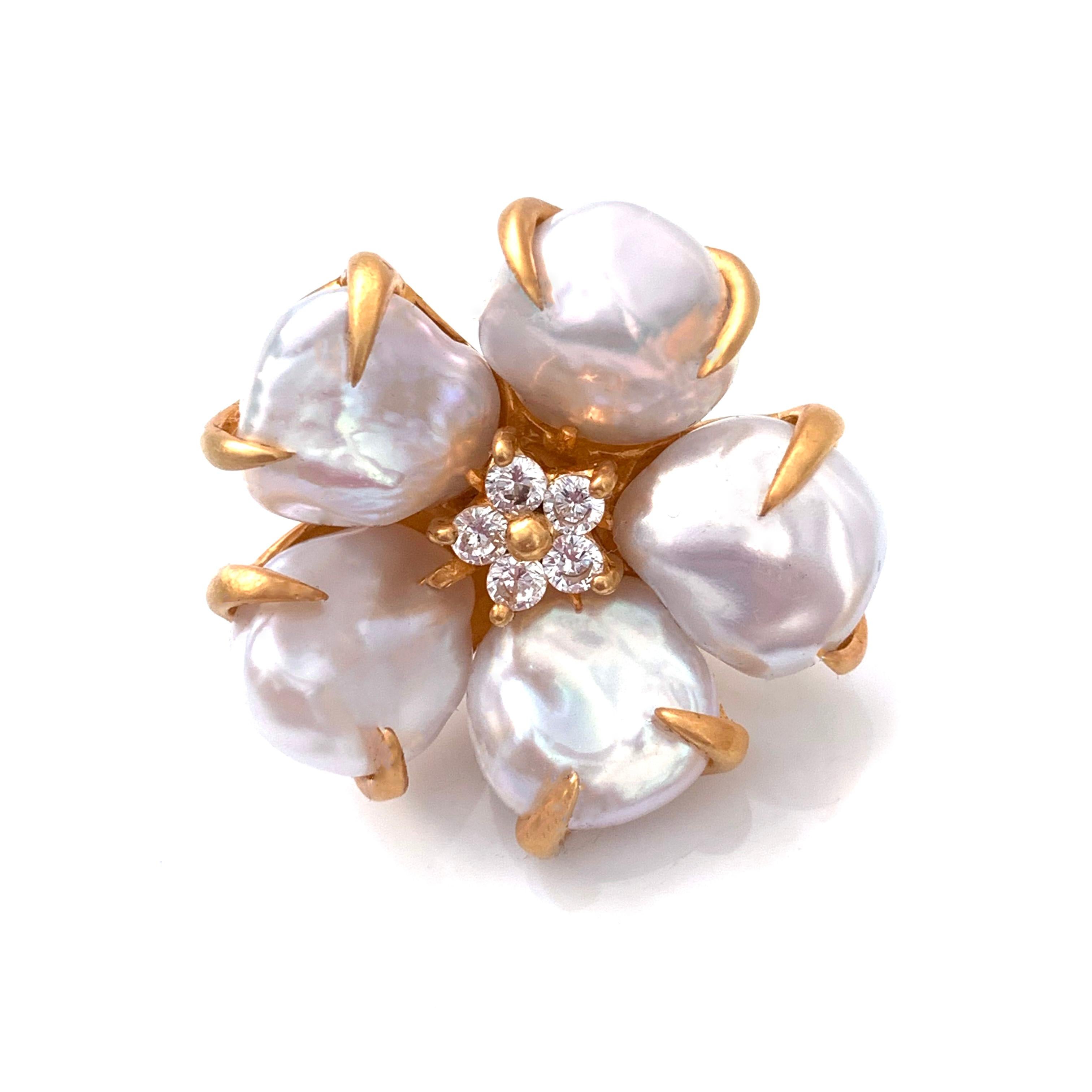 Contemporary 5-petal Baroque Pearl Blossom Flower Clip on Earrings