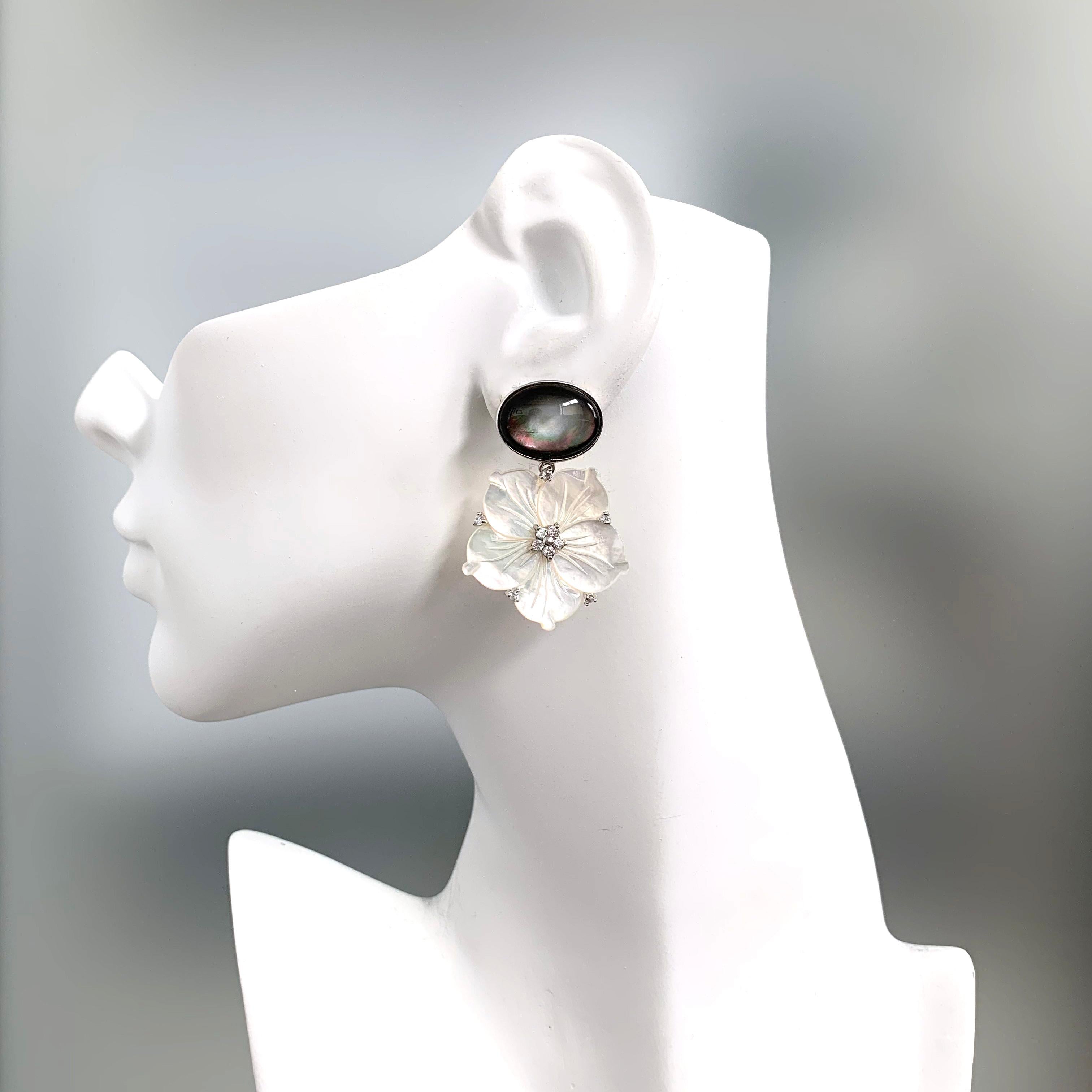 Bijoux Num Black Mother of Pearl and Carved Mother of Pearl Flower Drop Earrings In New Condition For Sale In Los Angeles, CA