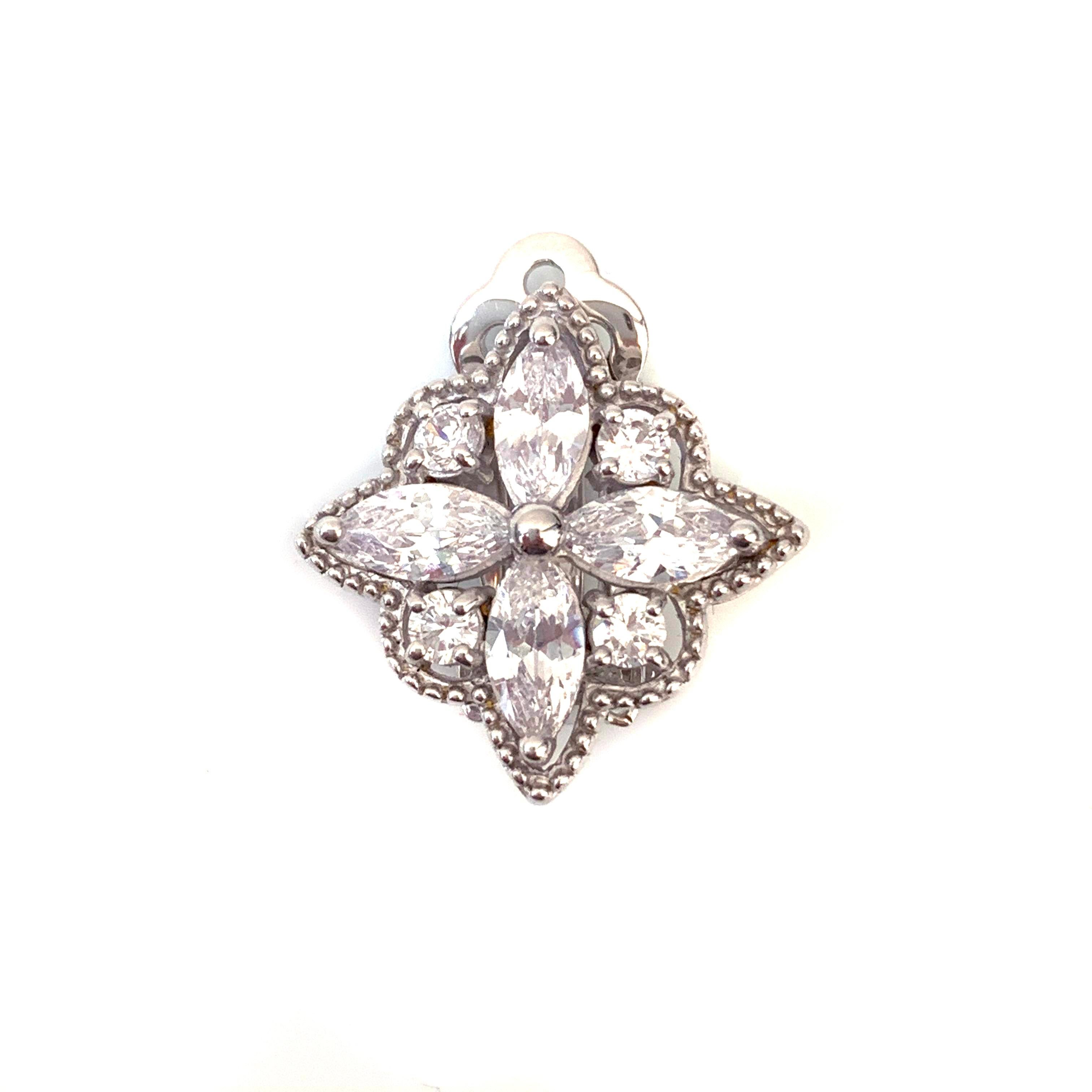 Bijoux Num Byzantine Flower Faux Diamond Sterling Silver Clip-on Earrings In New Condition In Los Angeles, CA