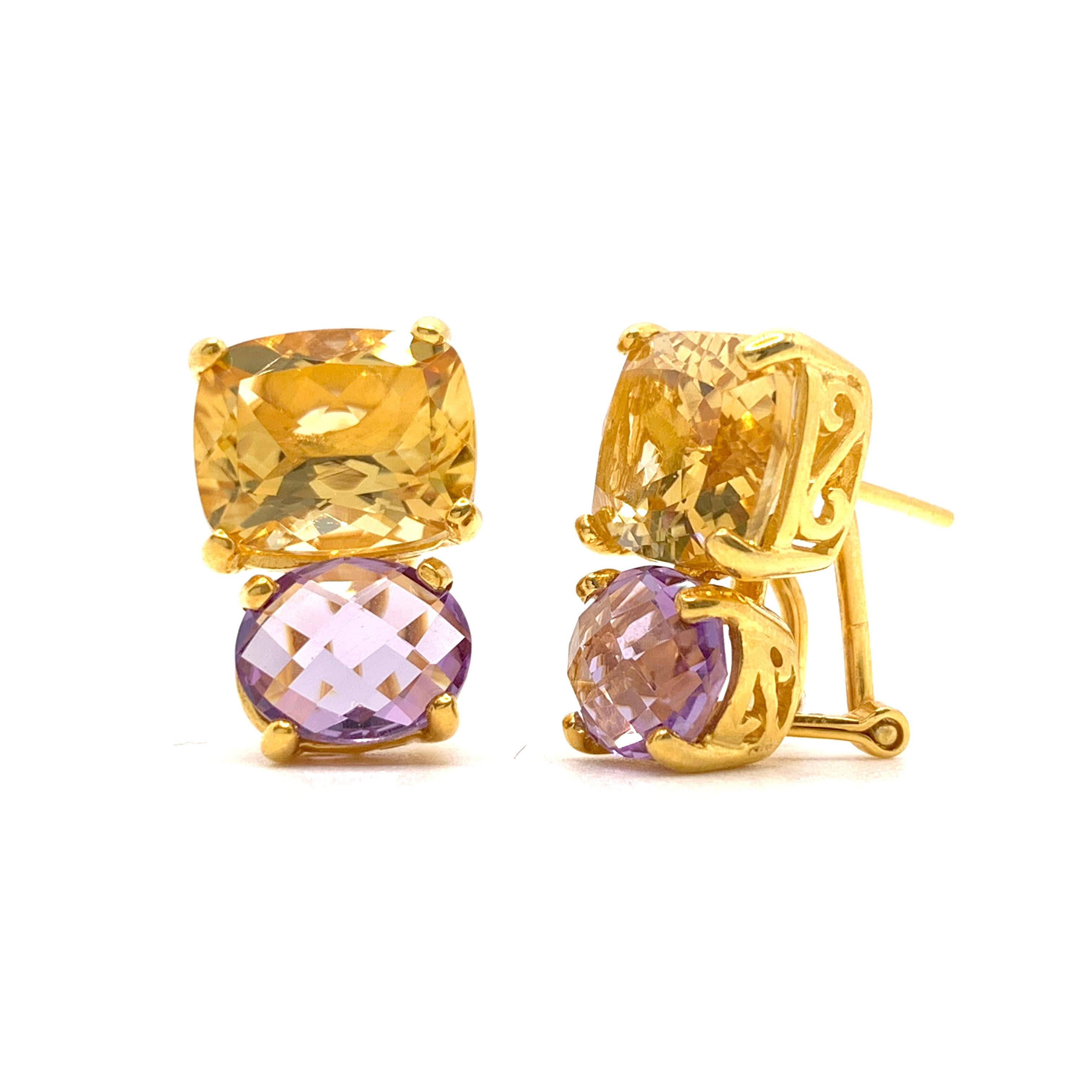 Bijoux Num Cushion-cut Citrine and Oval Amethyst Vermeil Earrings

These stunning pair of earrings features a pair of genuine cushion-cut Brazilian citrine with oval briolette-cut amethyst, handset in 18k yellow gold vermeil over sterling silver.