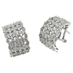 Bijoux Num Diamond-Pattern Half Hoop Sterling Silver Earrings