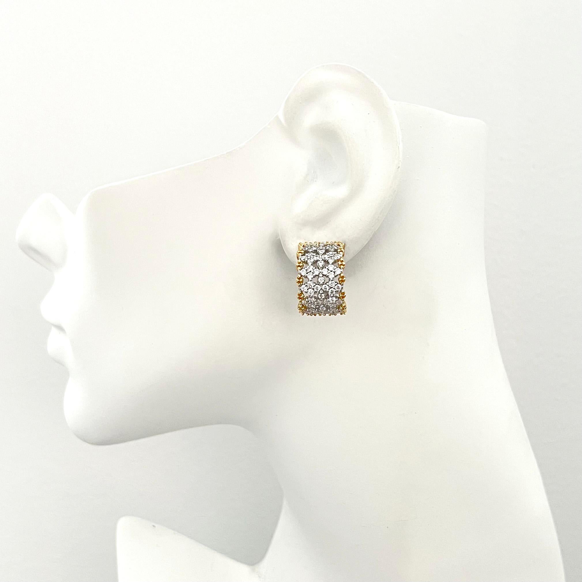 Bijoux Num Diamond-Pattern Half Hoop Vermeil Earrings For Sale 1