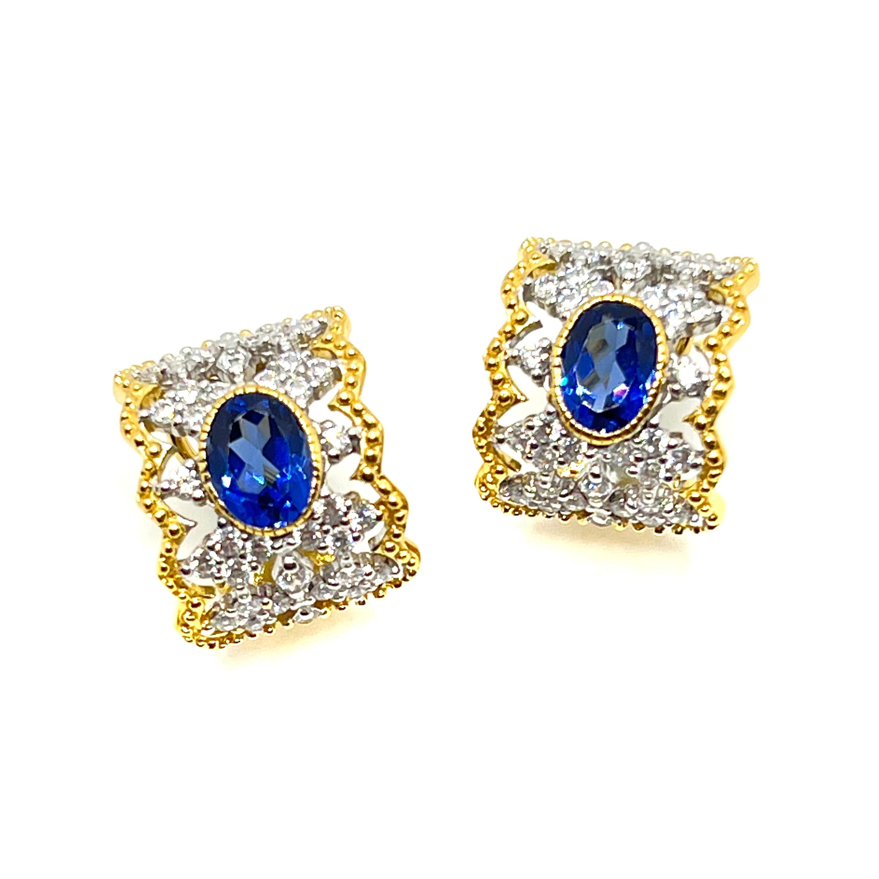 Contemporary Bijoux Num Diamond-Pattern Oval Lab Sapphire Center Half Hoop Vermeil Earrings