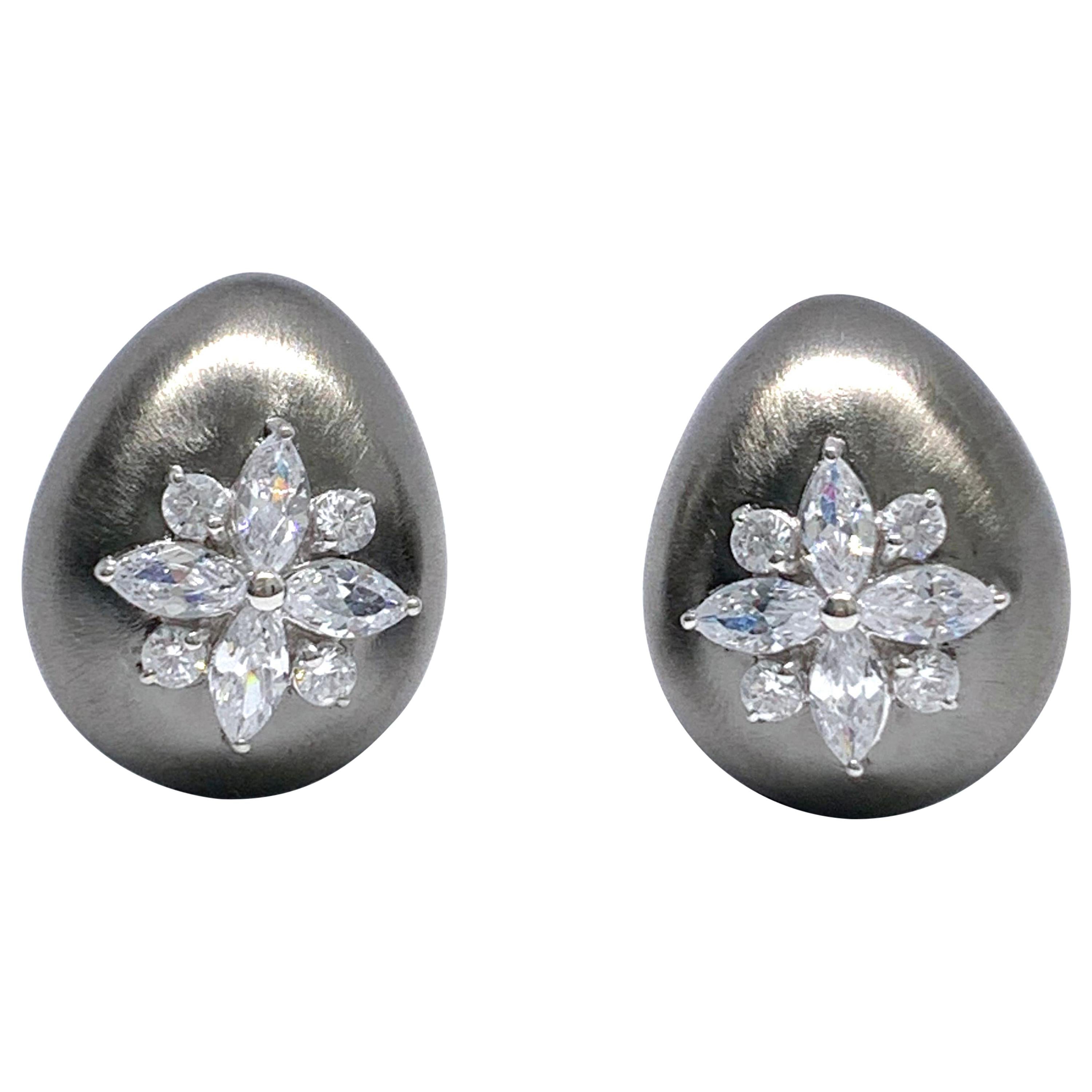 Egg-shape Marquis Faux Diamond  Flower Clip-on Black Rhodium Earrings