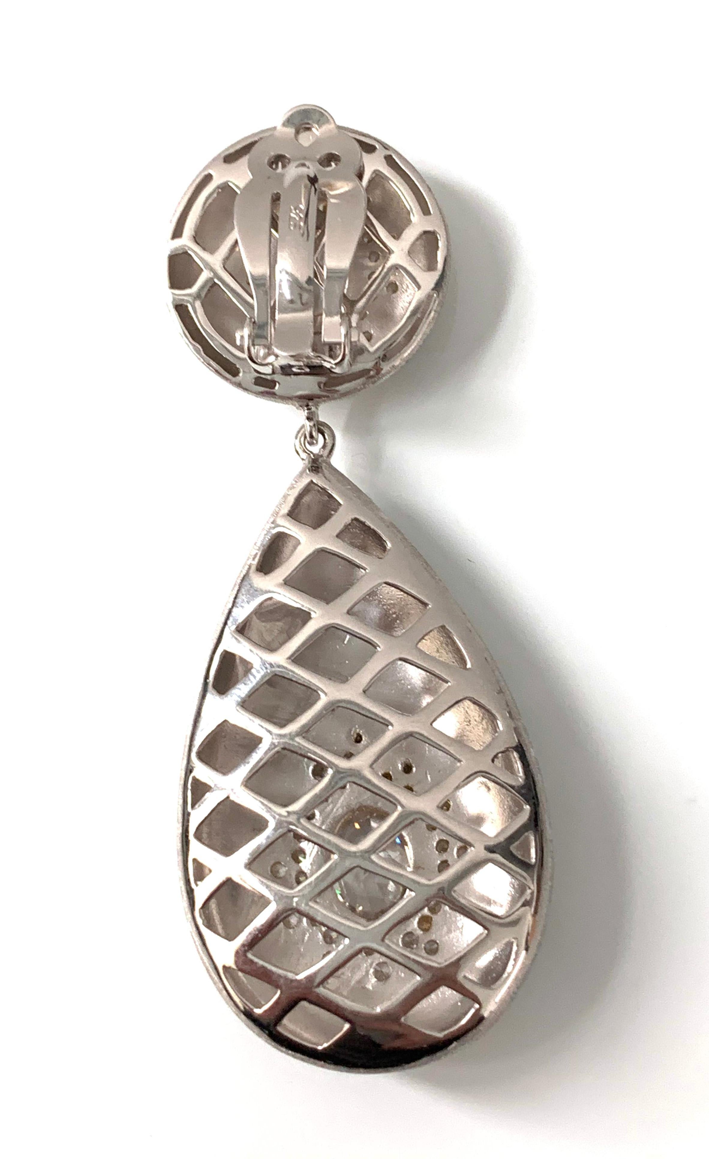 Women's Bijoux Num Hand-engraved Sterling Silver CZ Large Teardrop Clip-on Earrings