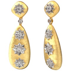 Bijoux Num Hand-engraved Sterling Silver CZ Teardrop Earrings