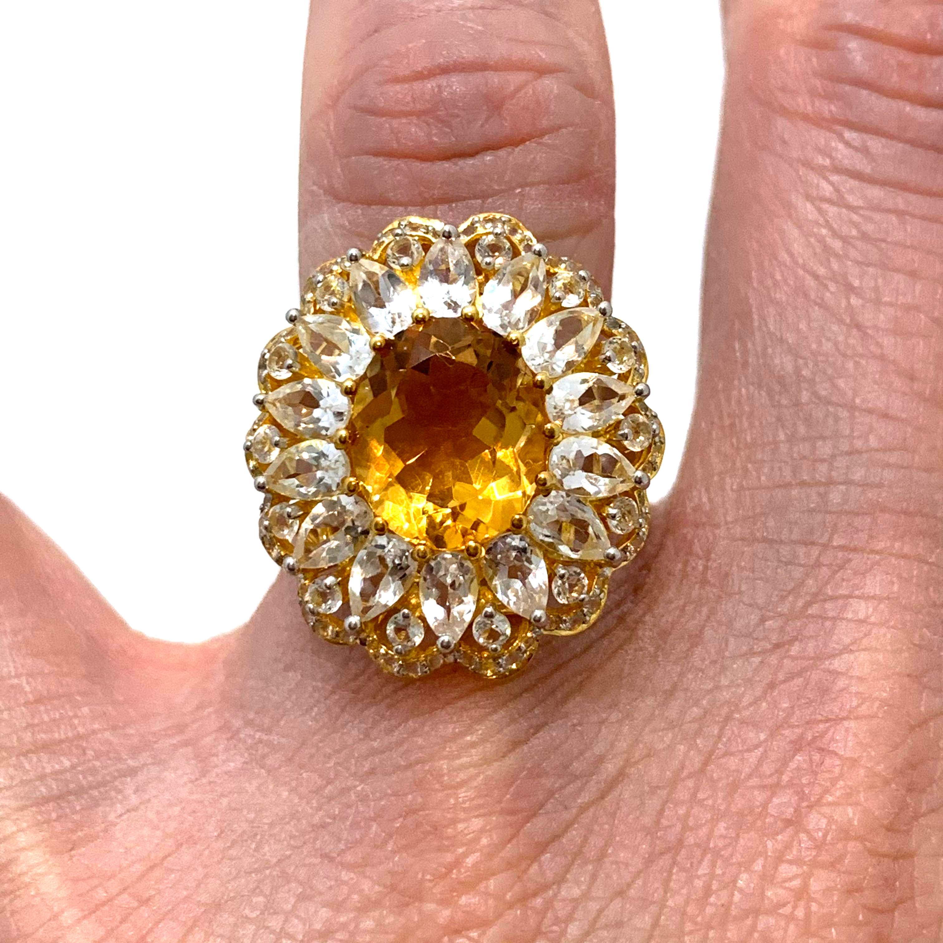Bijoux Num Oval Citrine and White Topaz Cocktail Ring For Sale 2