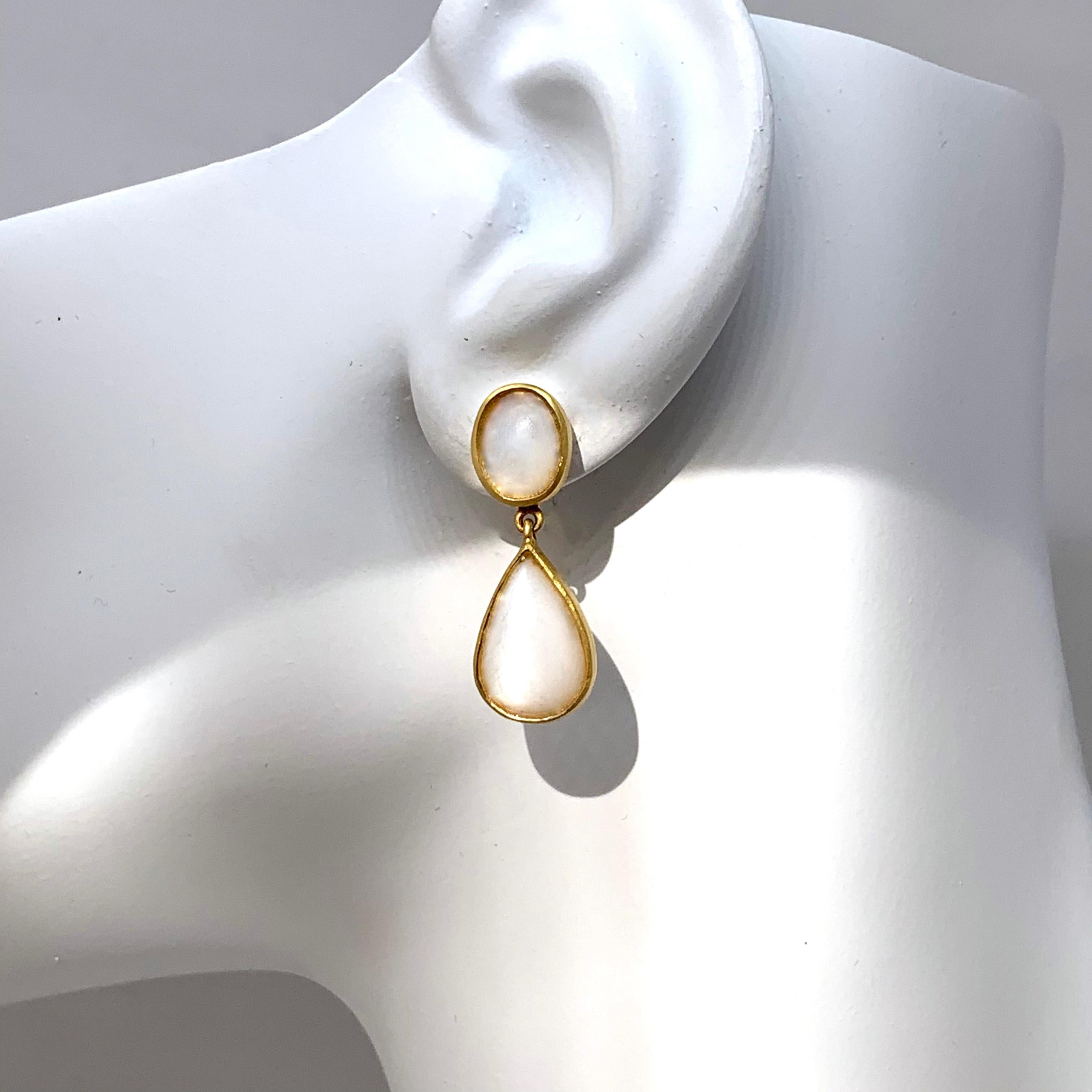 Bijoux Num Oval & Pear Shape Mother of Pearl Vermeil Drop Earrings In New Condition In Los Angeles, CA