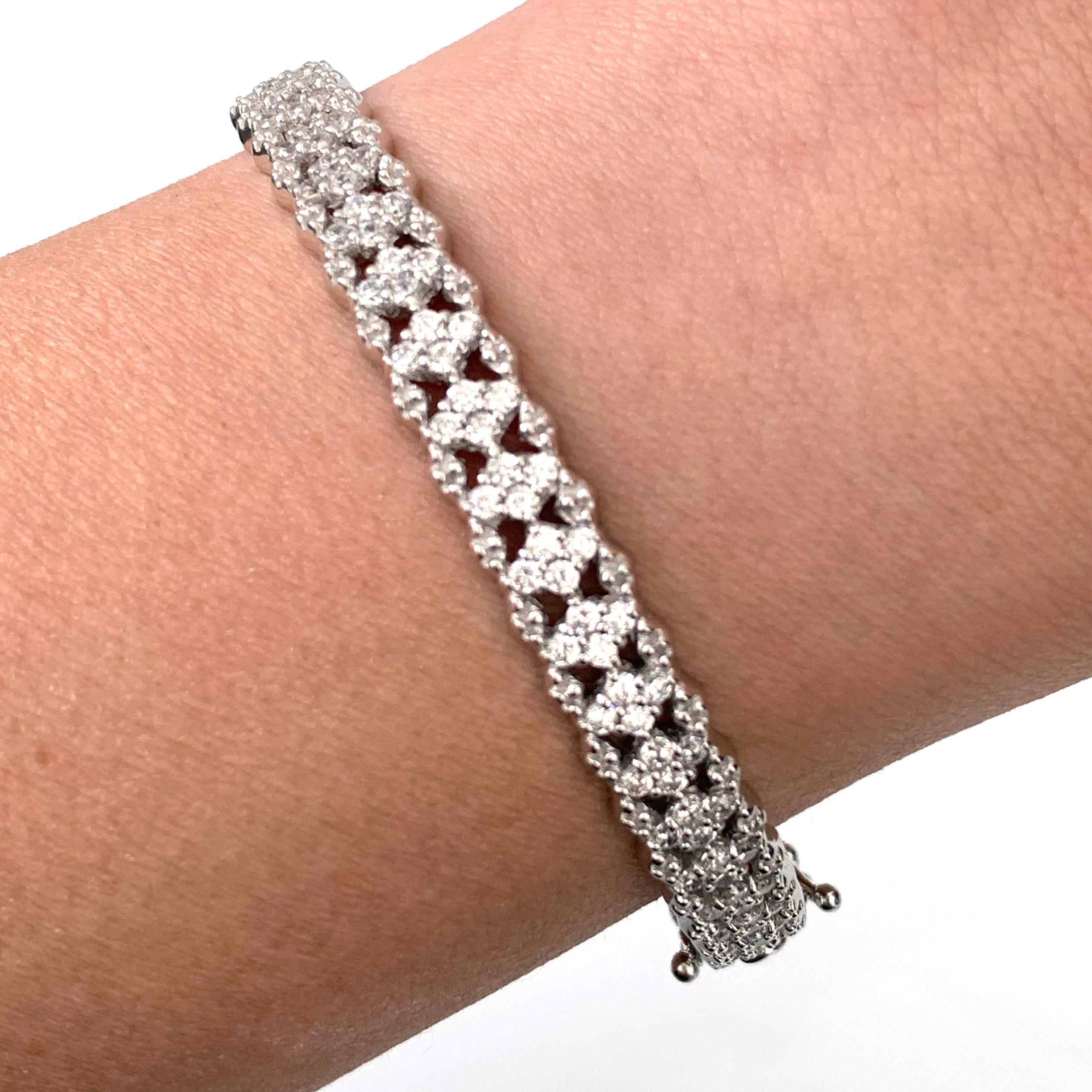 Contemporary Bijoux Num Skinny Diamond Shape CZ Platinum-plated Sterling Silver Bracelet