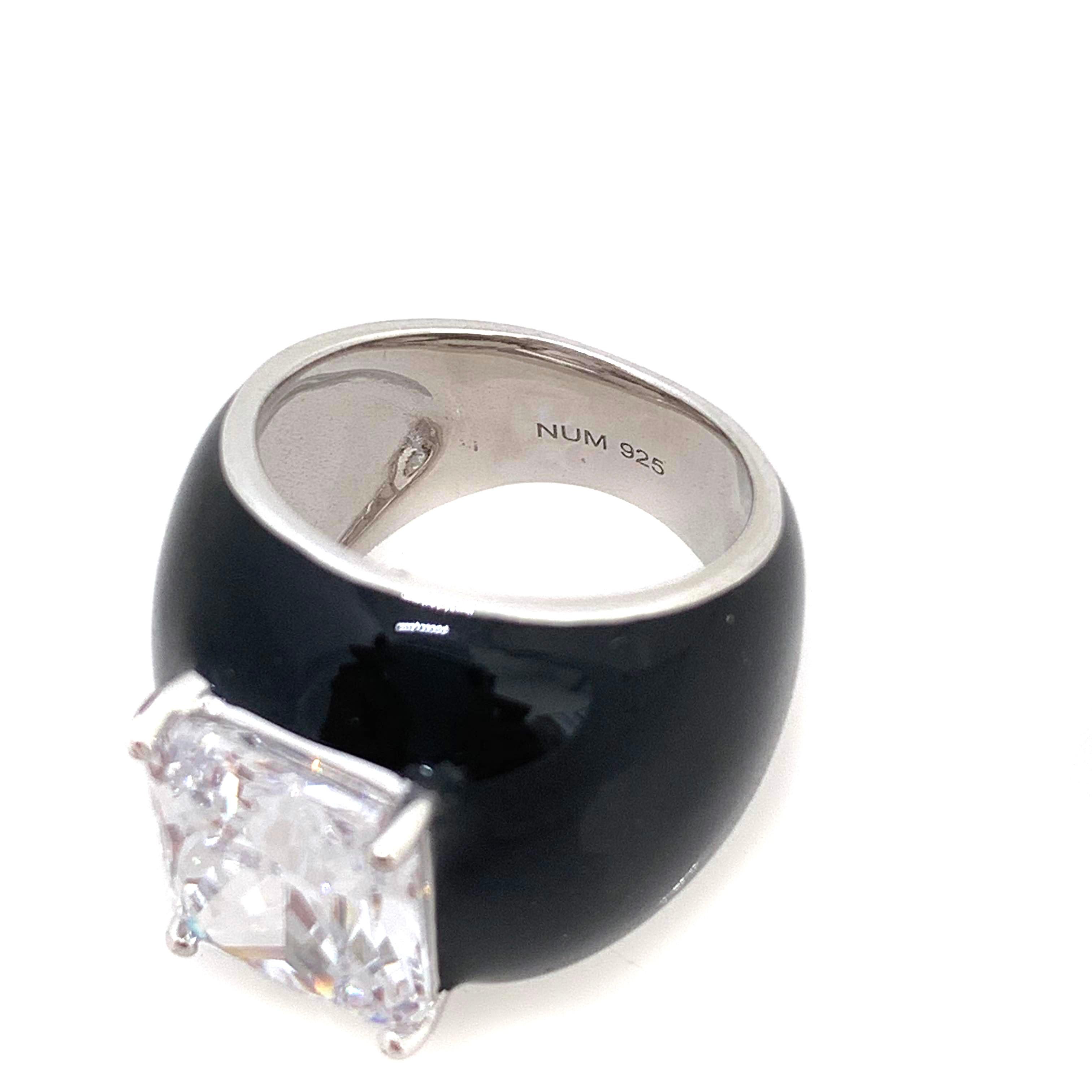 Modern Bijoux Num Sterling Silver 6.5ct Simulated Diamond Black Enamel Bombe Dome Ring