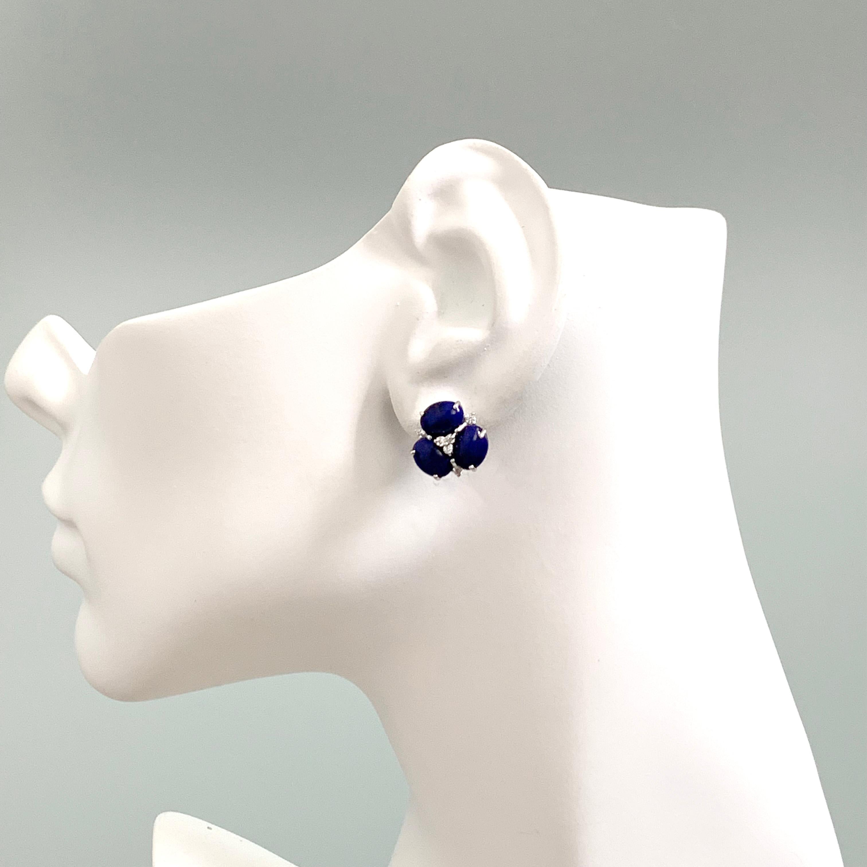Bijoux Num Triple Oval Lapis Lazuli Stud Earrings In New Condition For Sale In Los Angeles, CA