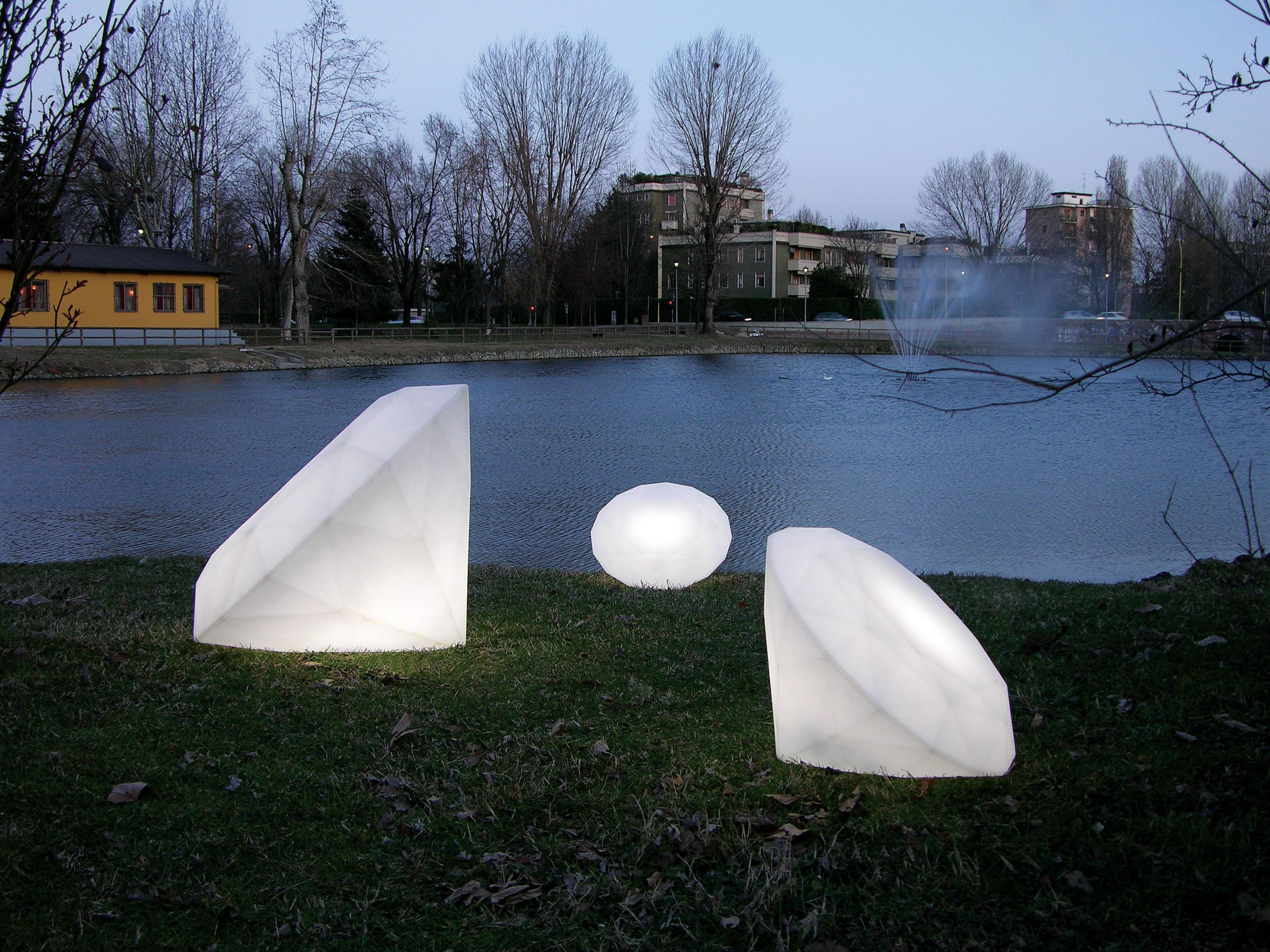 Post-Modern Bijoux Small Floor Lamp by Büro Für Form For Sale