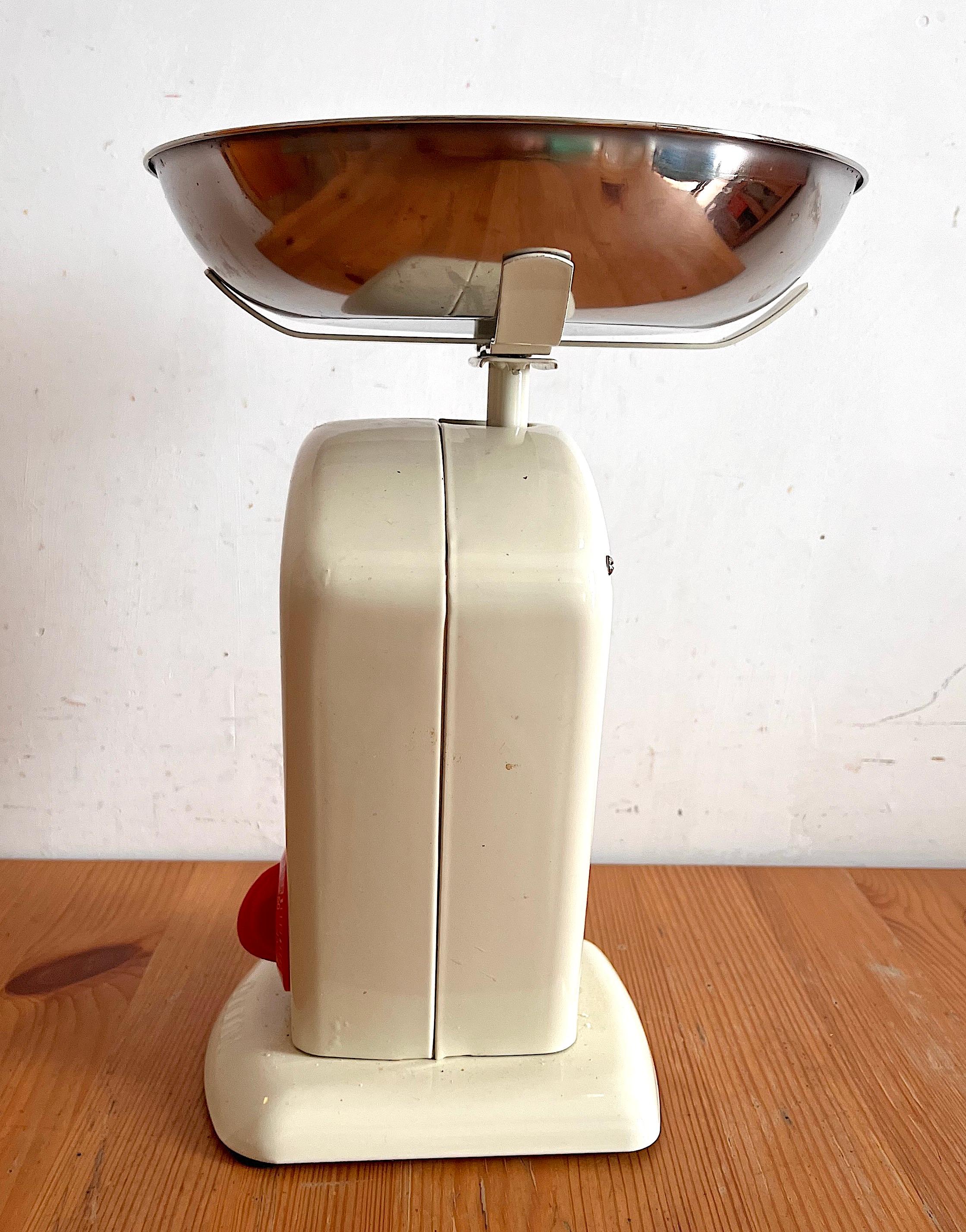 Iron Vintage industrial kitchen scale with timer of  Yasu Sasamoto - Dulton - For Sale