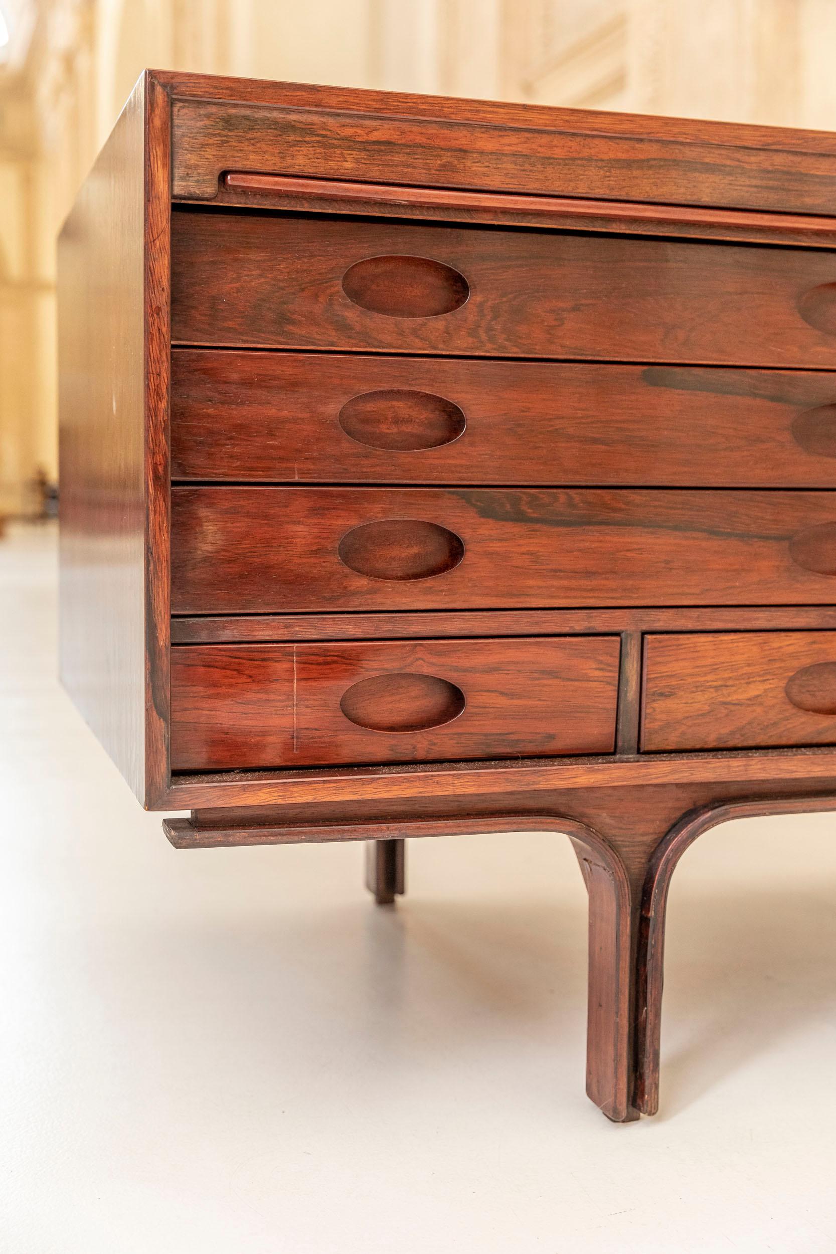 Bilaterales Sideboard von Gianfranco Frattini für Bernini im Angebot 10