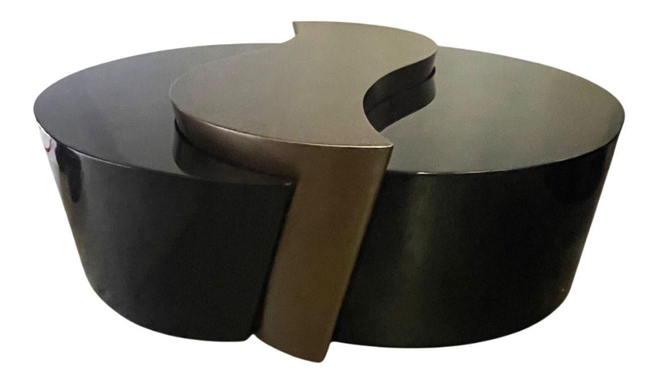 Mahogany Bilbao Three-Part Coffee Table by Jimeco, Bogotá, Colombia. For Sale