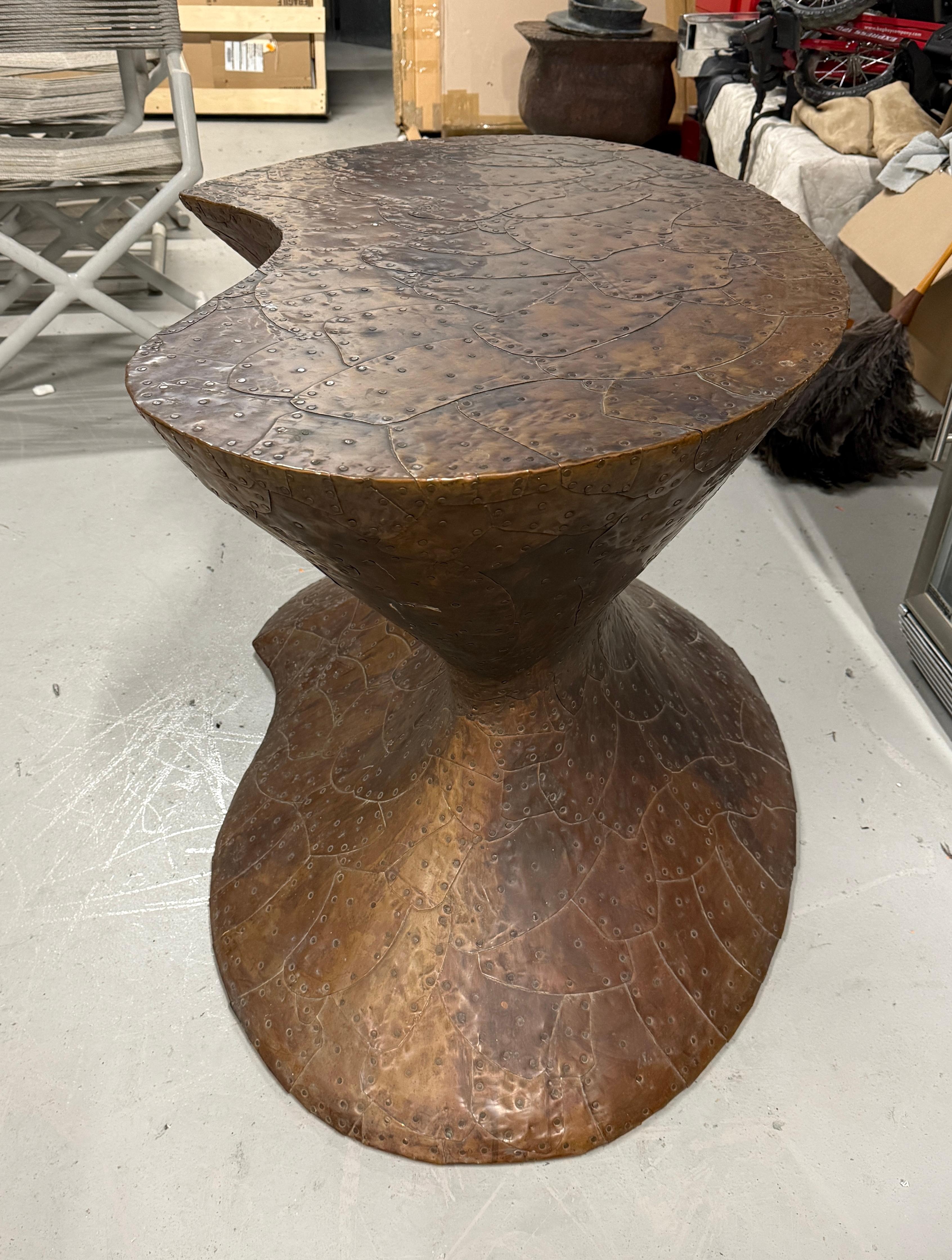 Bill Anson Cedro revestido de cobre Orgánico Bi-mórfico  Mesa en Bueno estado para la venta en Palm Springs, CA