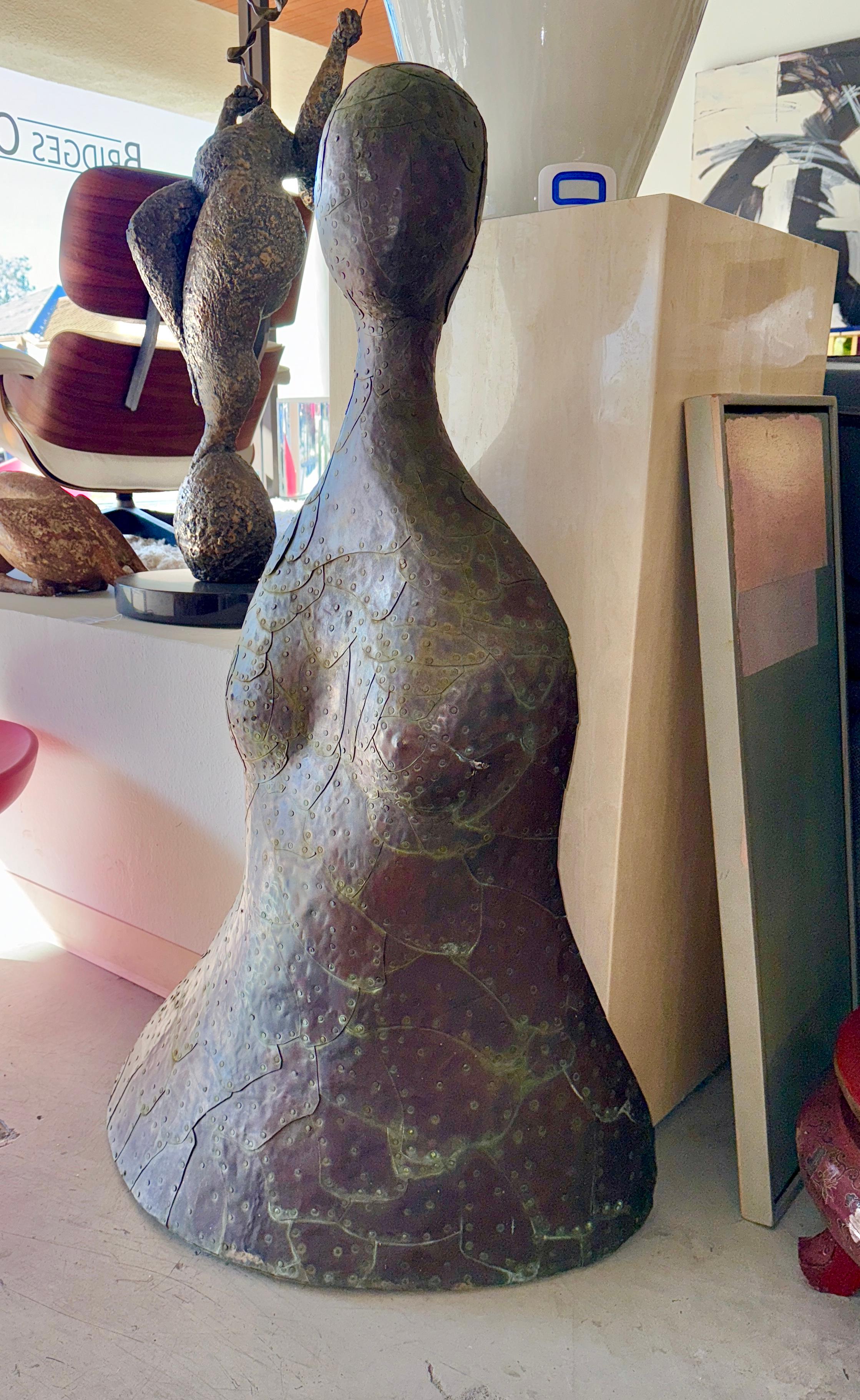 Bill Anson Figura femenina desnuda con escamas y revestida de cobre Estadounidense en venta