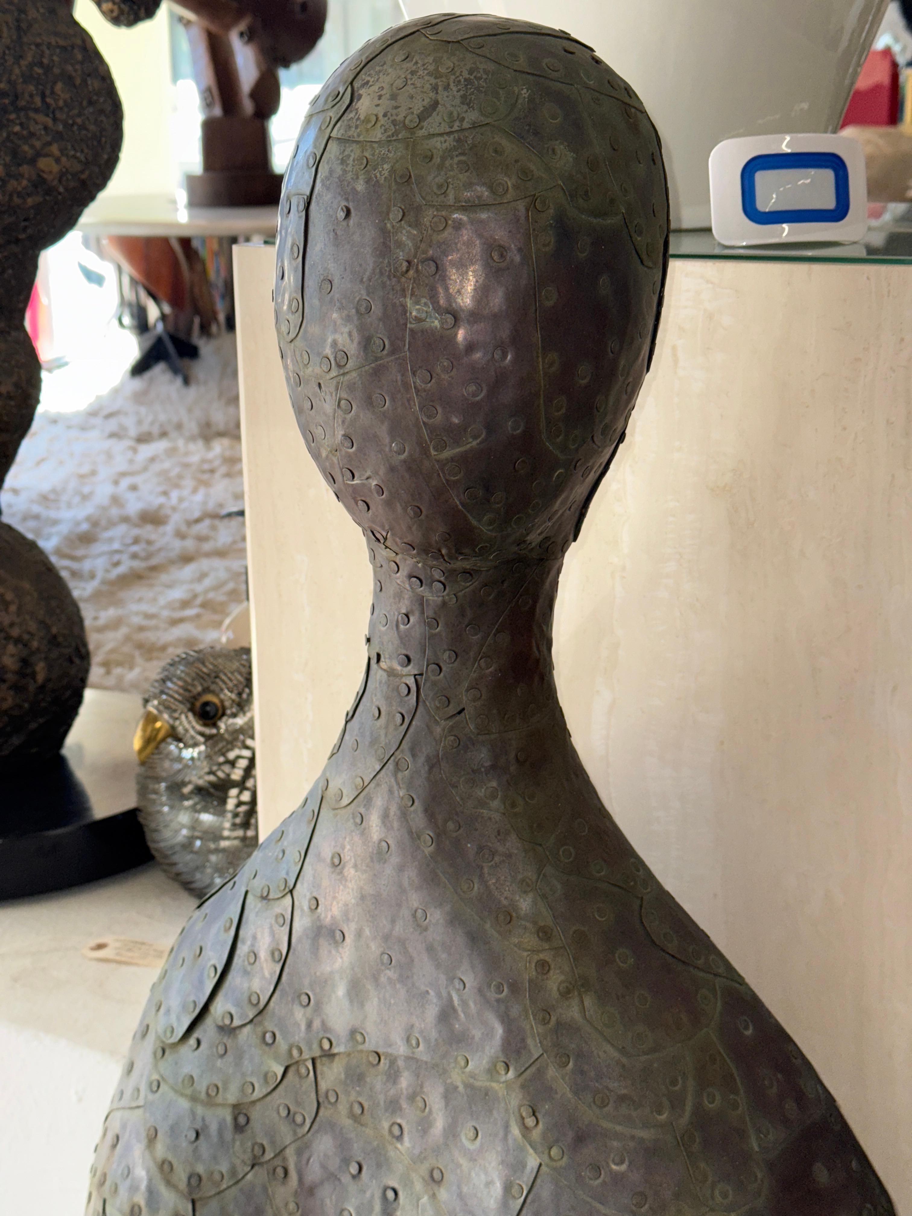 Bill Anson Figura femenina desnuda con escamas y revestida de cobre Hecho a mano en venta