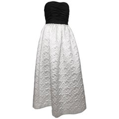 Bill Blass 1980s Black & White Strapless Evening Gown Size 6. 