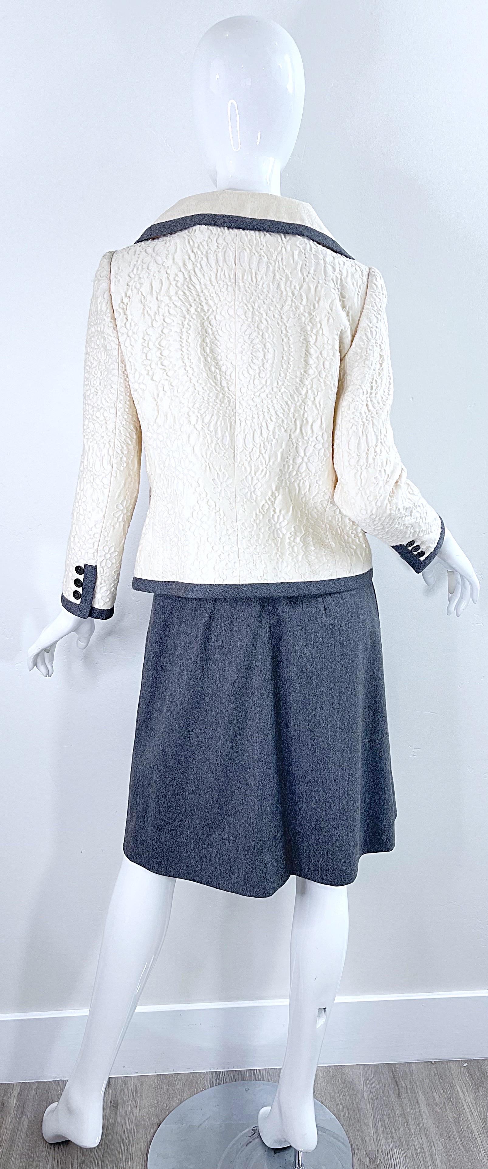 Bill Blass 1990s Does 1960s Size 6 Beaded Silk + Wool A Line Dress + Jacket Set For Sale 12