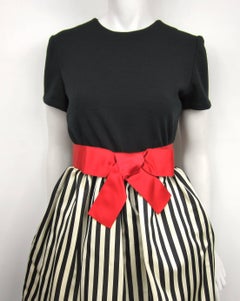 Bill Blass Black & White red striped baby doll dress W/ pockets, 1980s Size 6
