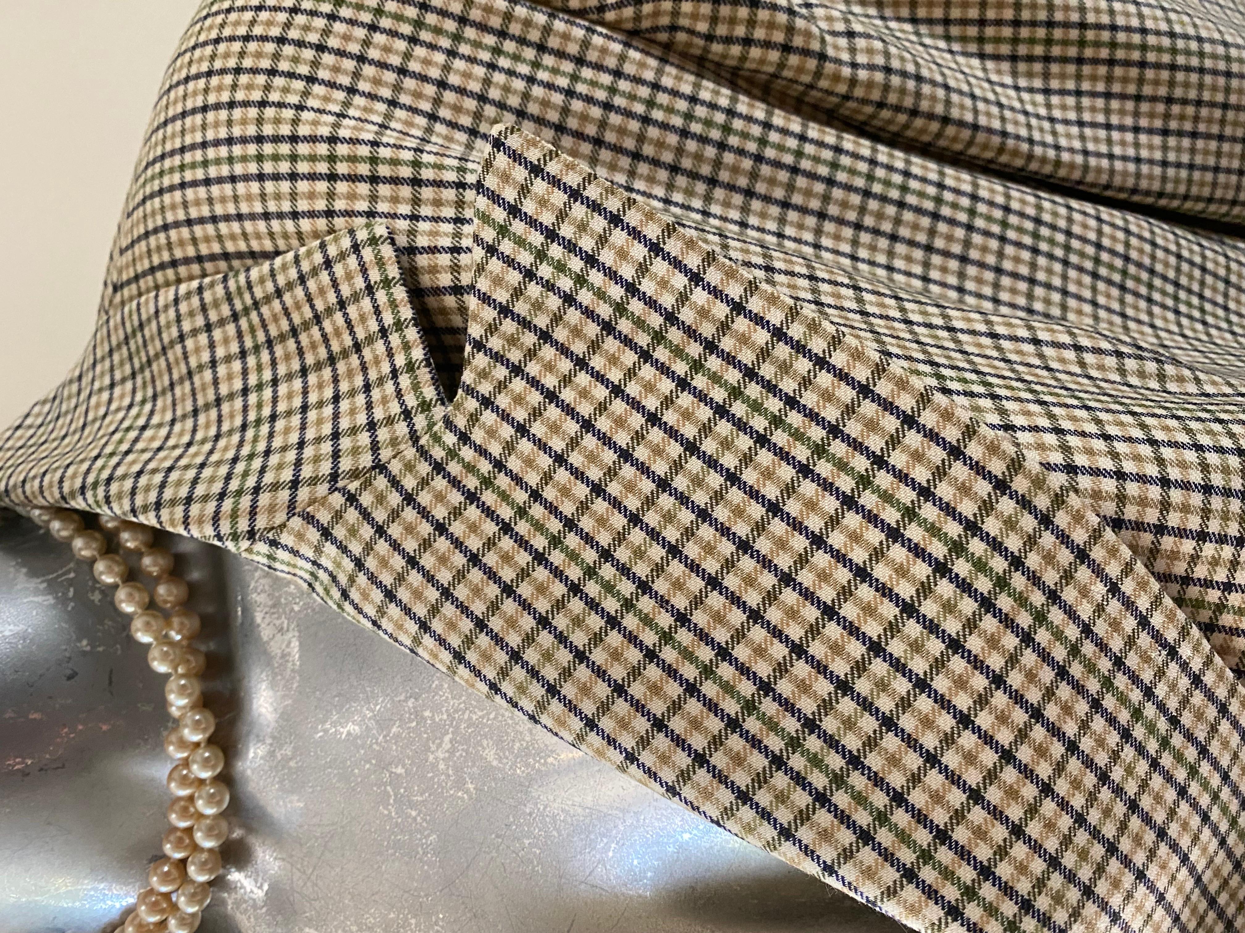 Bill Blass Collection Plaid Skirt Suit Saks Fifth Avenue Size 18 In Good Condition For Sale In Palm Springs, CA