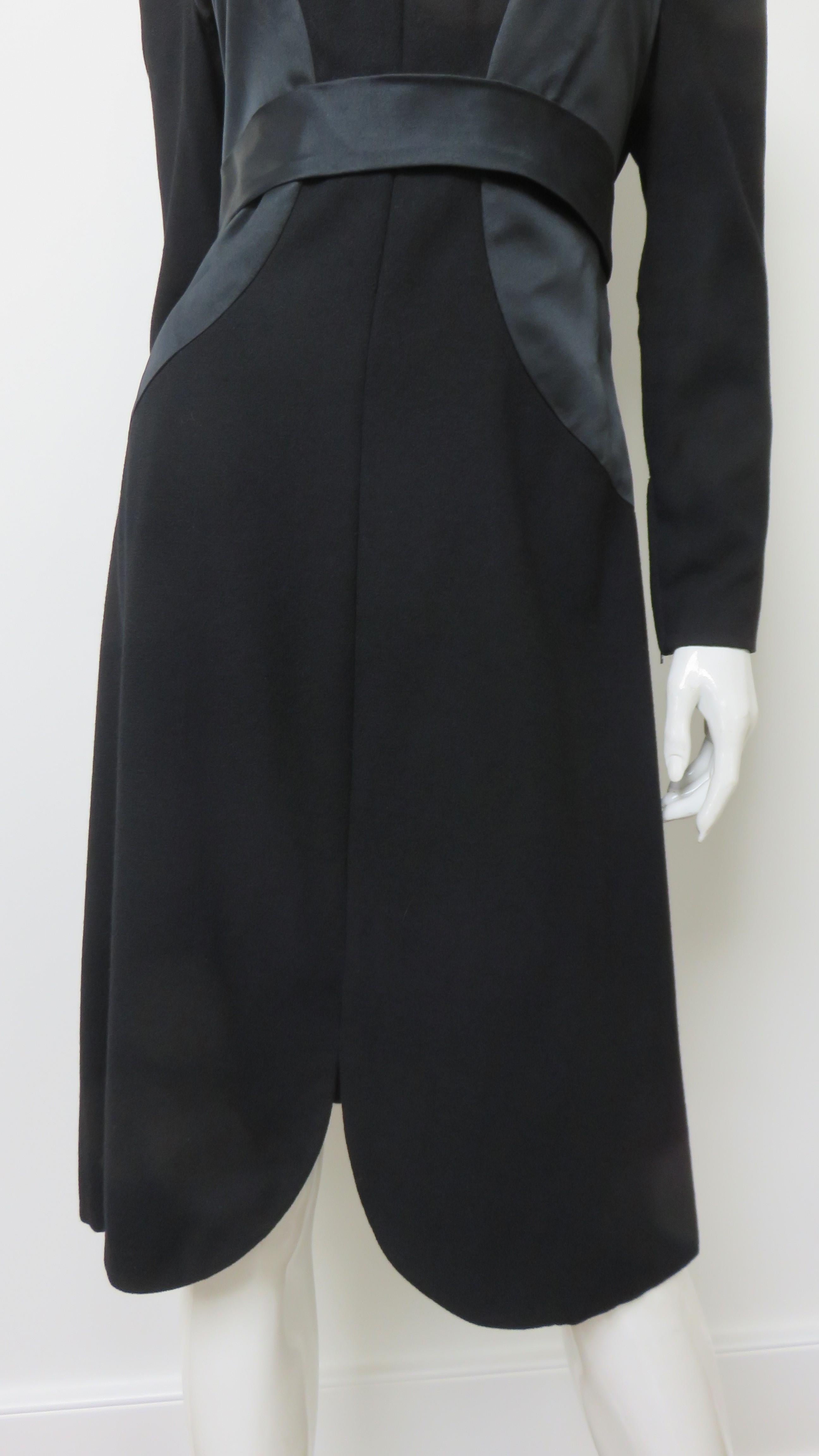 Bill Blass Dress with Circle Insets 1980s For Sale 3