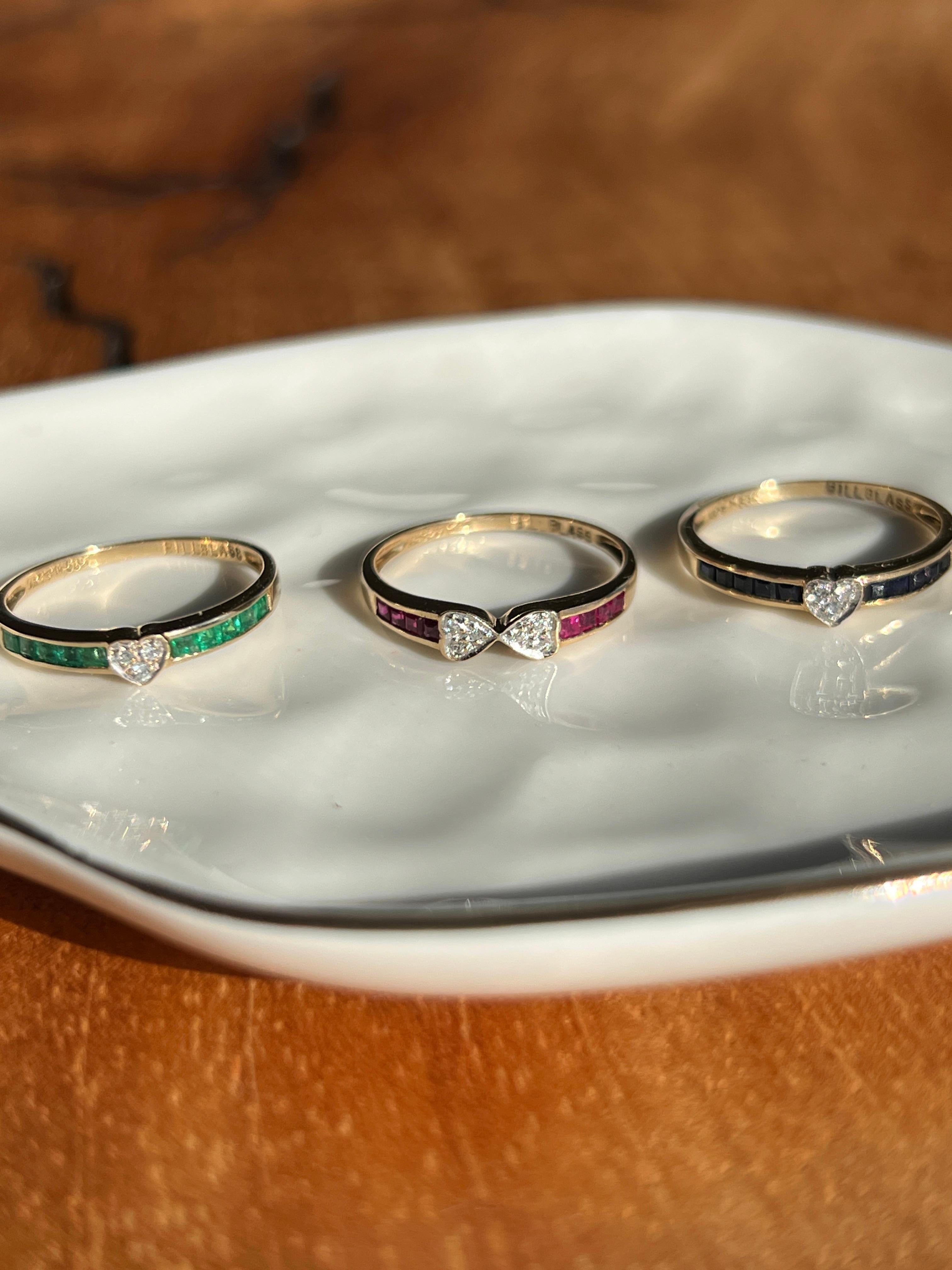 Bill Blass Smaragd Rubin Blauer Saphir & Diamant 14k Gelbgold Stack Ring 1990s (Zeitgenössisch) im Angebot